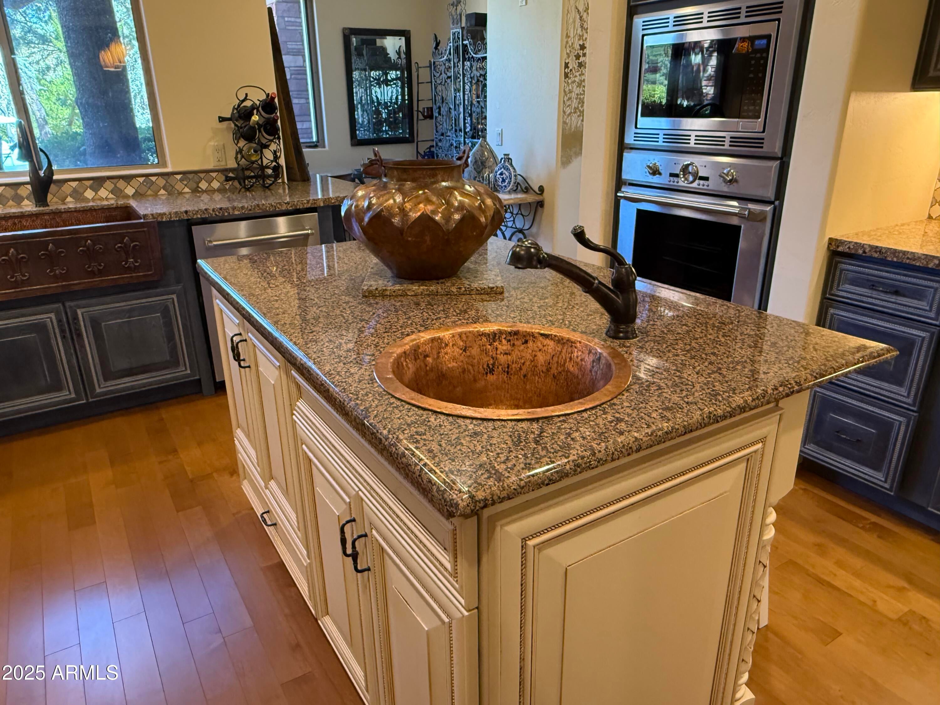 Sedona, Arizona, 86336, United States, 3 Bedrooms Bedrooms, ,3 BathroomsBathrooms,Residential,Active,1944285