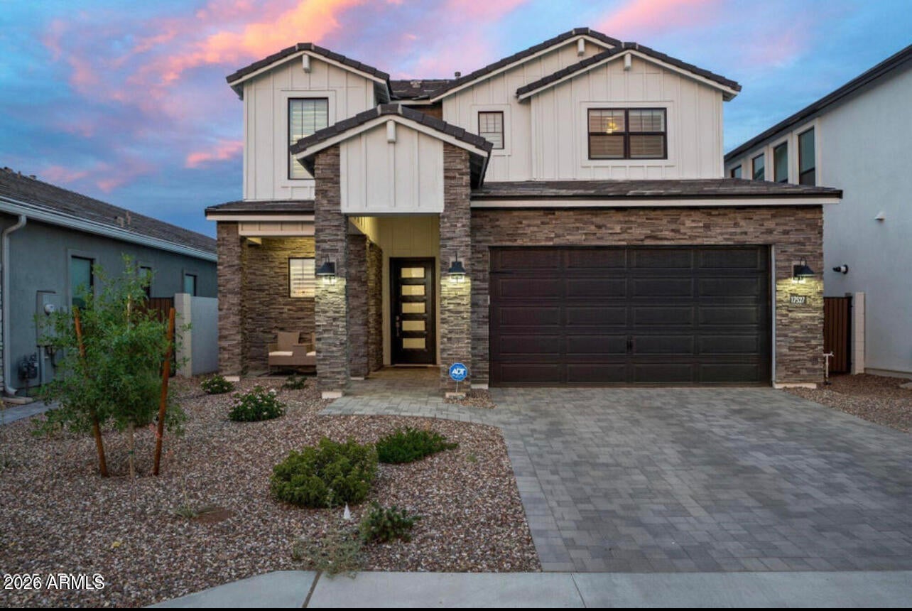 Scottsdale, Arizona, 85254, United States, 4 Bedrooms Bedrooms, ,3 BathroomsBathrooms,Residential,Active,2012667