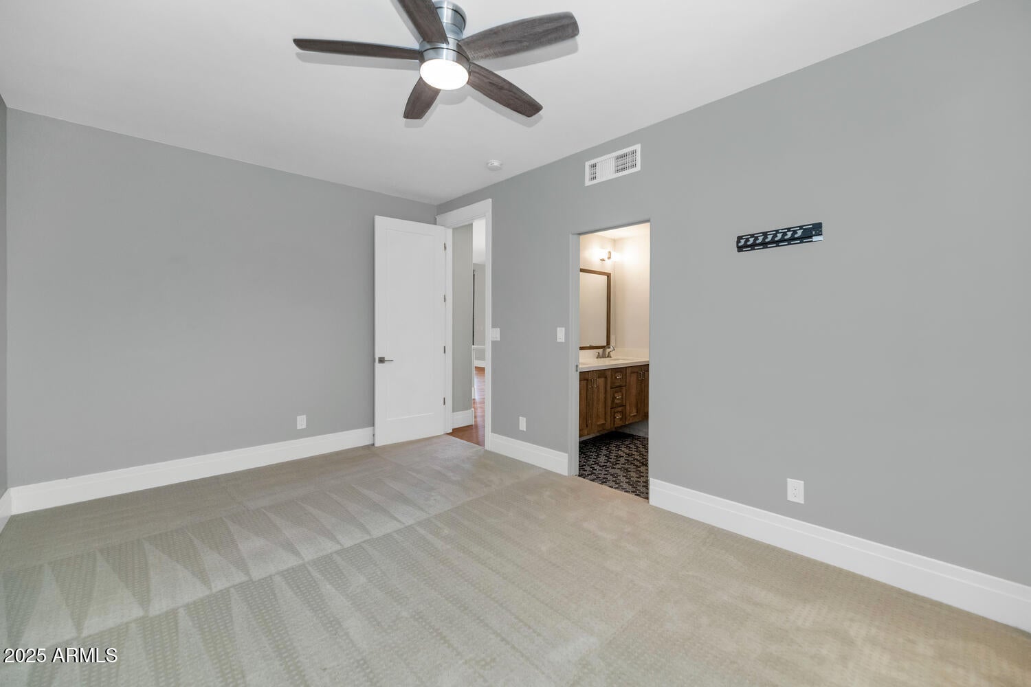 Glendale, Arizona, 85310, United States, 4 Bedrooms Bedrooms, ,4 BathroomsBathrooms,Residential,Active,1953274