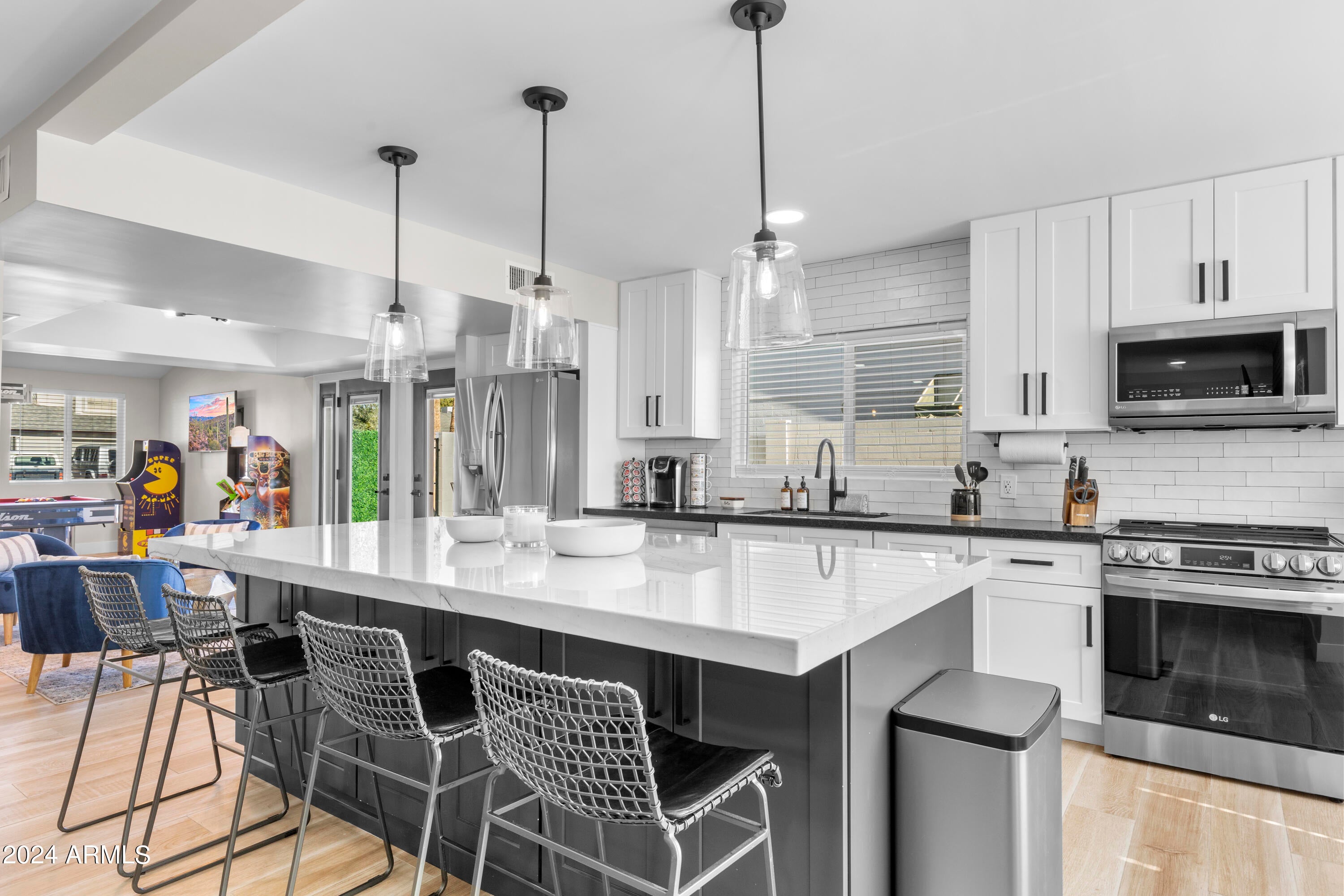 Scottsdale, Arizona, 85250, United States, 4 Bedrooms Bedrooms, ,3 BathroomsBathrooms,Residential,Active,1755287