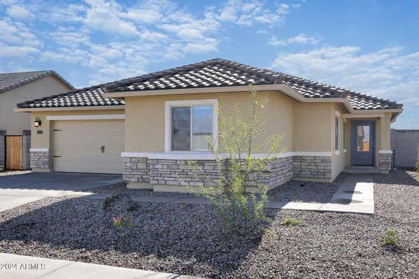 571 W CROWNED DOVE TRL, CASA GRANDE, AZ 85122 - Image 1