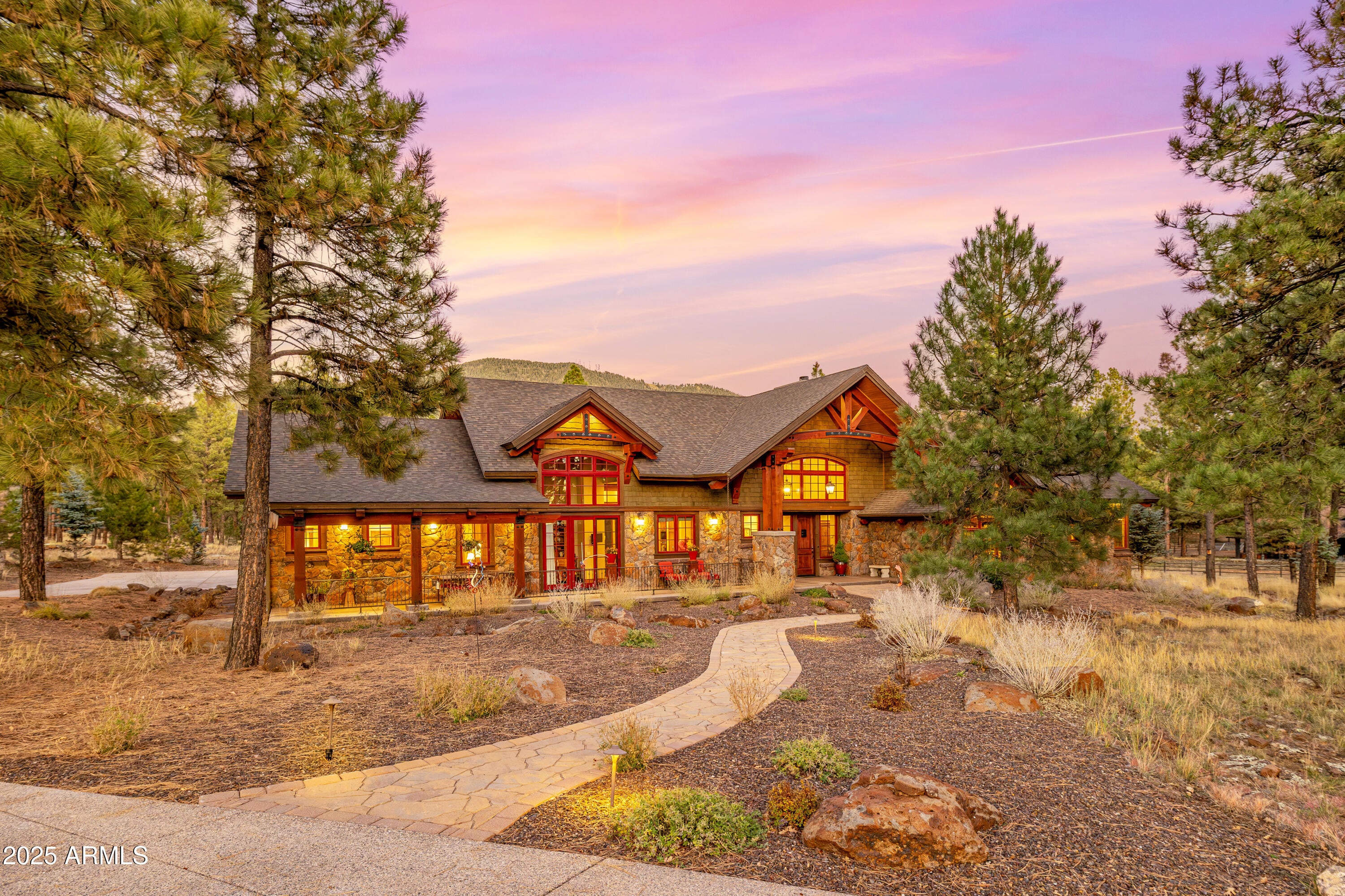 Flagstaff, Arizona, 86001, United States, 4 Bedrooms Bedrooms, ,4 BathroomsBathrooms,Residential,Active,2002671