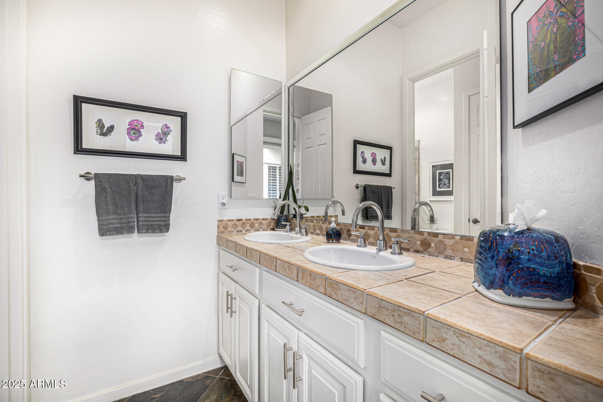 Scottsdale, Arizona, 85259, United States, 5 Bedrooms Bedrooms, ,3 BathroomsBathrooms,Residential,Active,2015439