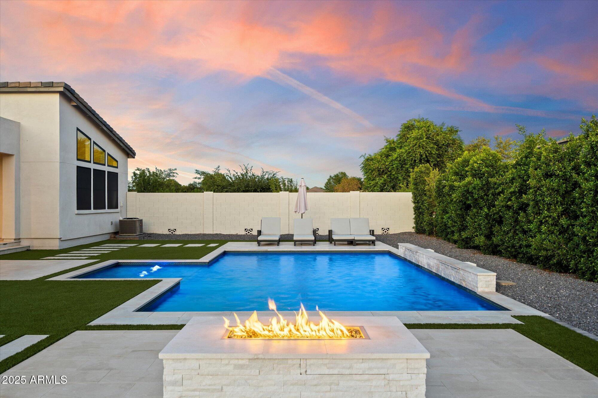 Queen Creek, Arizona, 85142, United States, 3 Bedrooms Bedrooms, ,4 BathroomsBathrooms,Residential,Active,1909837