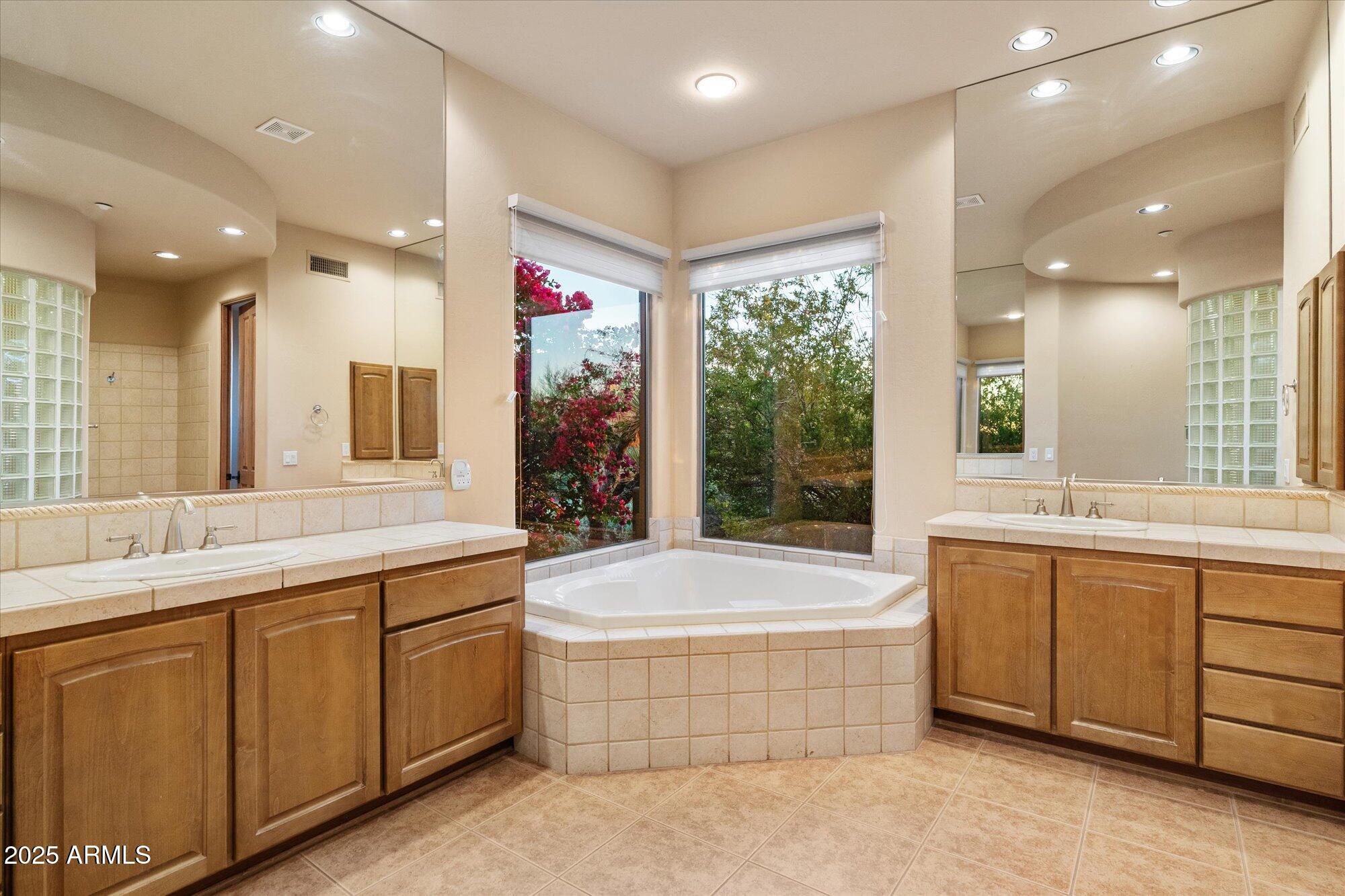 Scottsdale, Arizona, 85262, United States, 4 Bedrooms Bedrooms, ,3 BathroomsBathrooms,Residential,Active,2002605