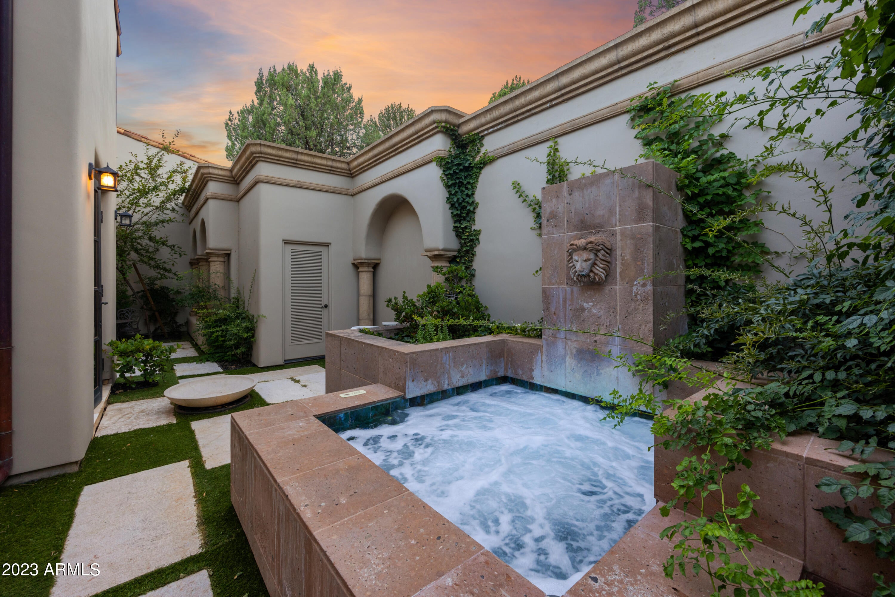 Sedona, Arizona, 86336, United States, 4 Bedrooms Bedrooms, ,6 BathroomsBathrooms,Residential,Active,1945095