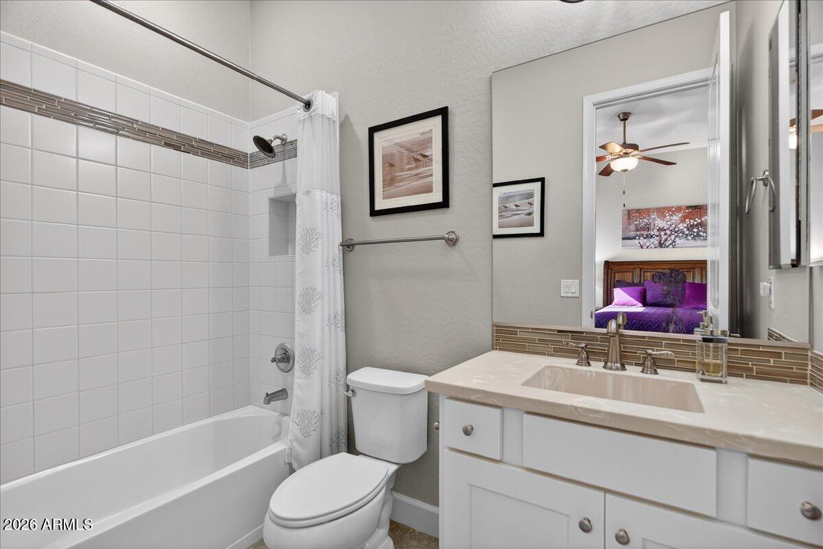 Goodyear, Arizona, 85338, United States, 5 Bedrooms Bedrooms, ,4 BathroomsBathrooms,Residential,Active,2030981
