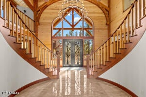 Flagstaff, Arizona, 86001, United States, 3 Bedrooms Bedrooms, ,4 BathroomsBathrooms,Residential,Active,2002669