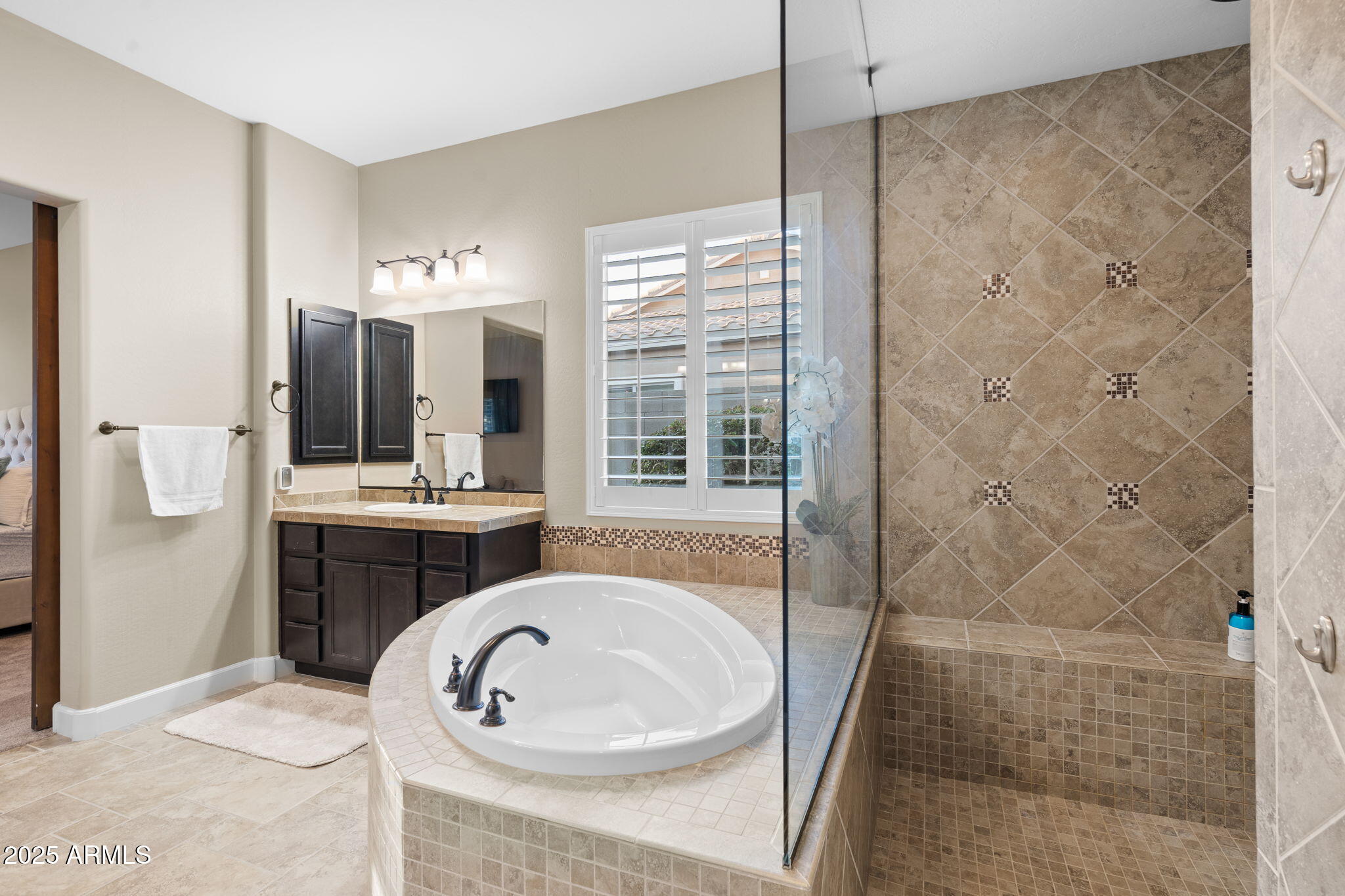 Gilbert, Arizona, 85298, United States, 3 Bedrooms Bedrooms, ,4 BathroomsBathrooms,Residential,Active,2006789