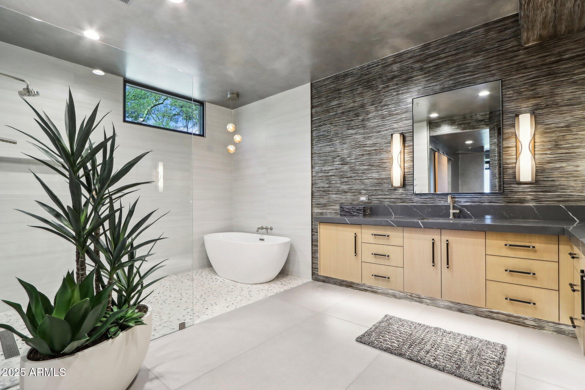 Scottsdale, Arizona, 85262, United States, 3 Bedrooms Bedrooms, ,4 BathroomsBathrooms,Residential,Active,1922527