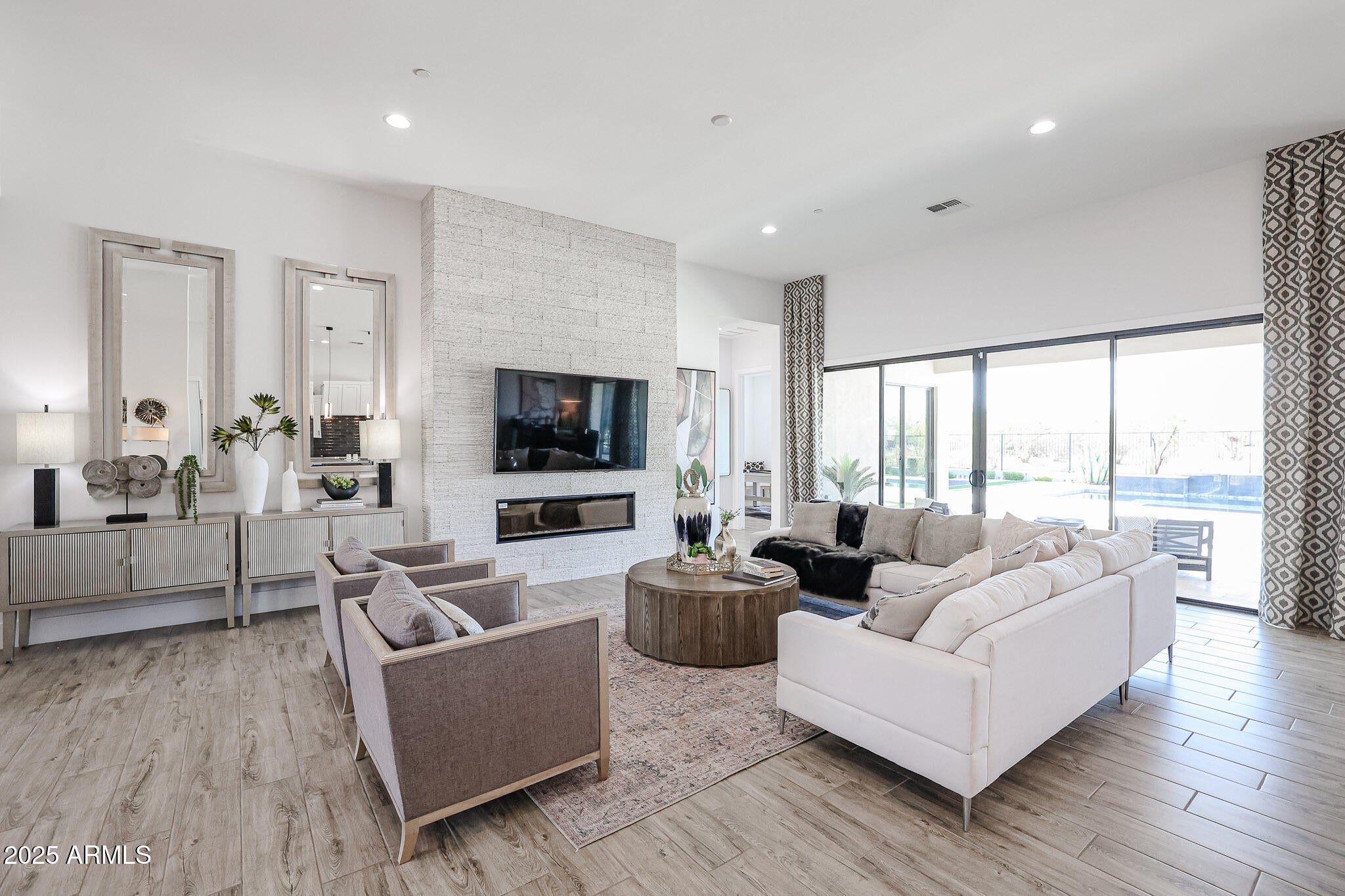 Phoenix, Arizona, 85086, United States, 4 Bedrooms Bedrooms, ,4 BathroomsBathrooms,Residential,Active,1831797