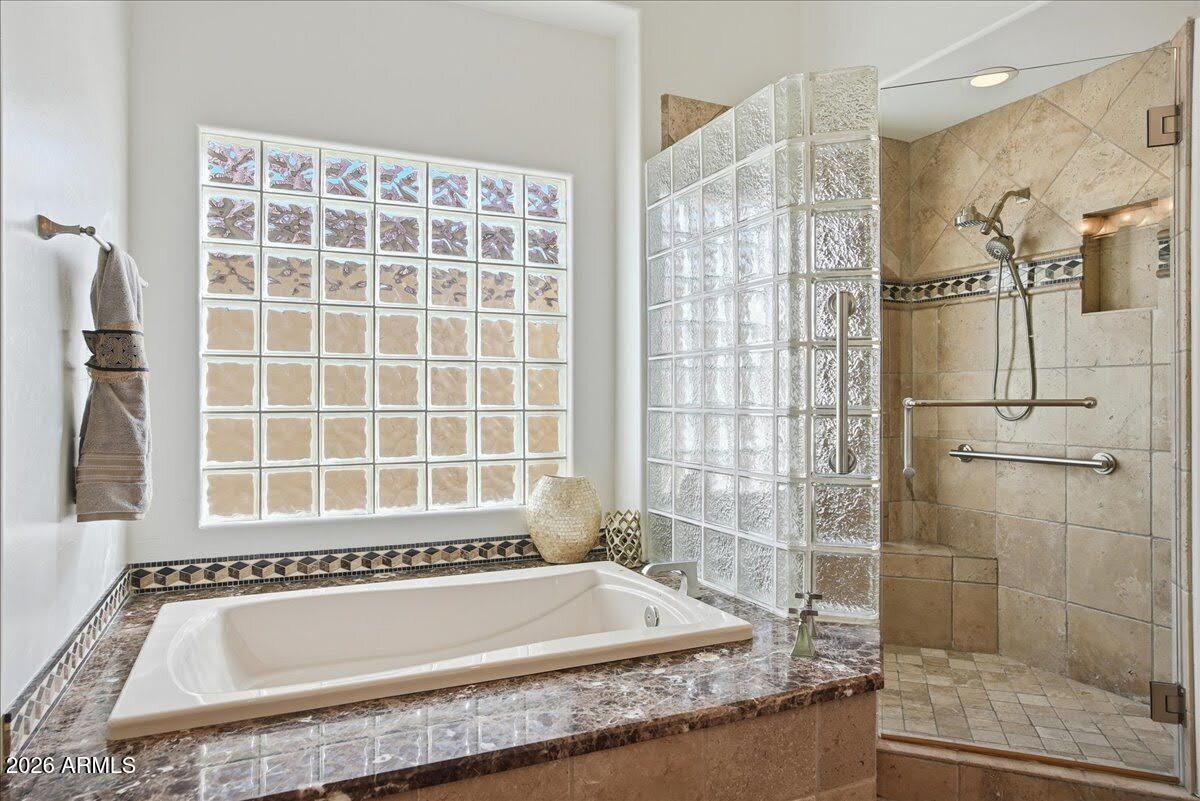 Scottsdale, Arizona, 85260, United States, 4 Bedrooms Bedrooms, ,3 BathroomsBathrooms,Residential,Active,2011220