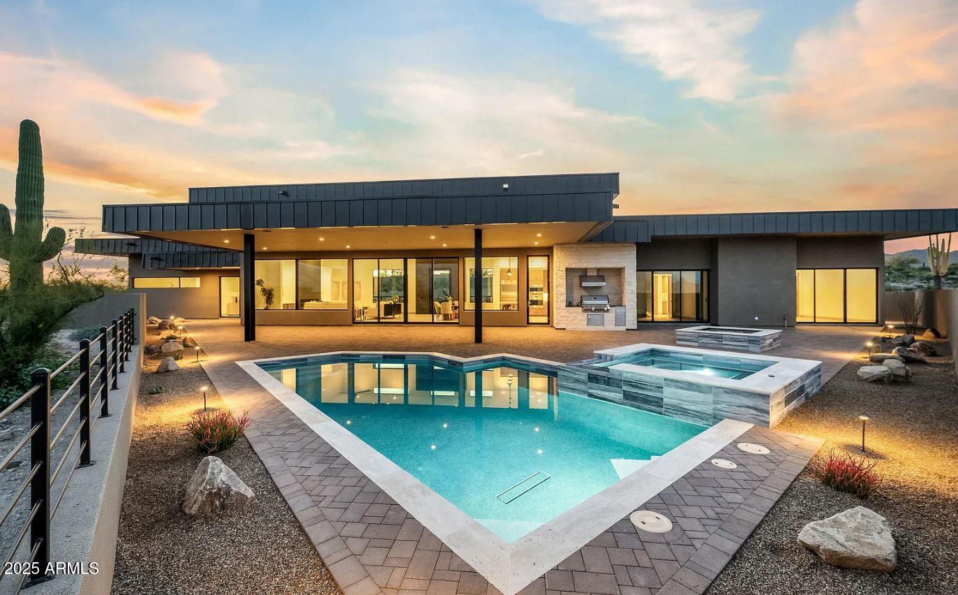 Carefree, Arizona, 85377, United States, 4 Bedrooms Bedrooms, ,5 BathroomsBathrooms,Residential,Active,1944110