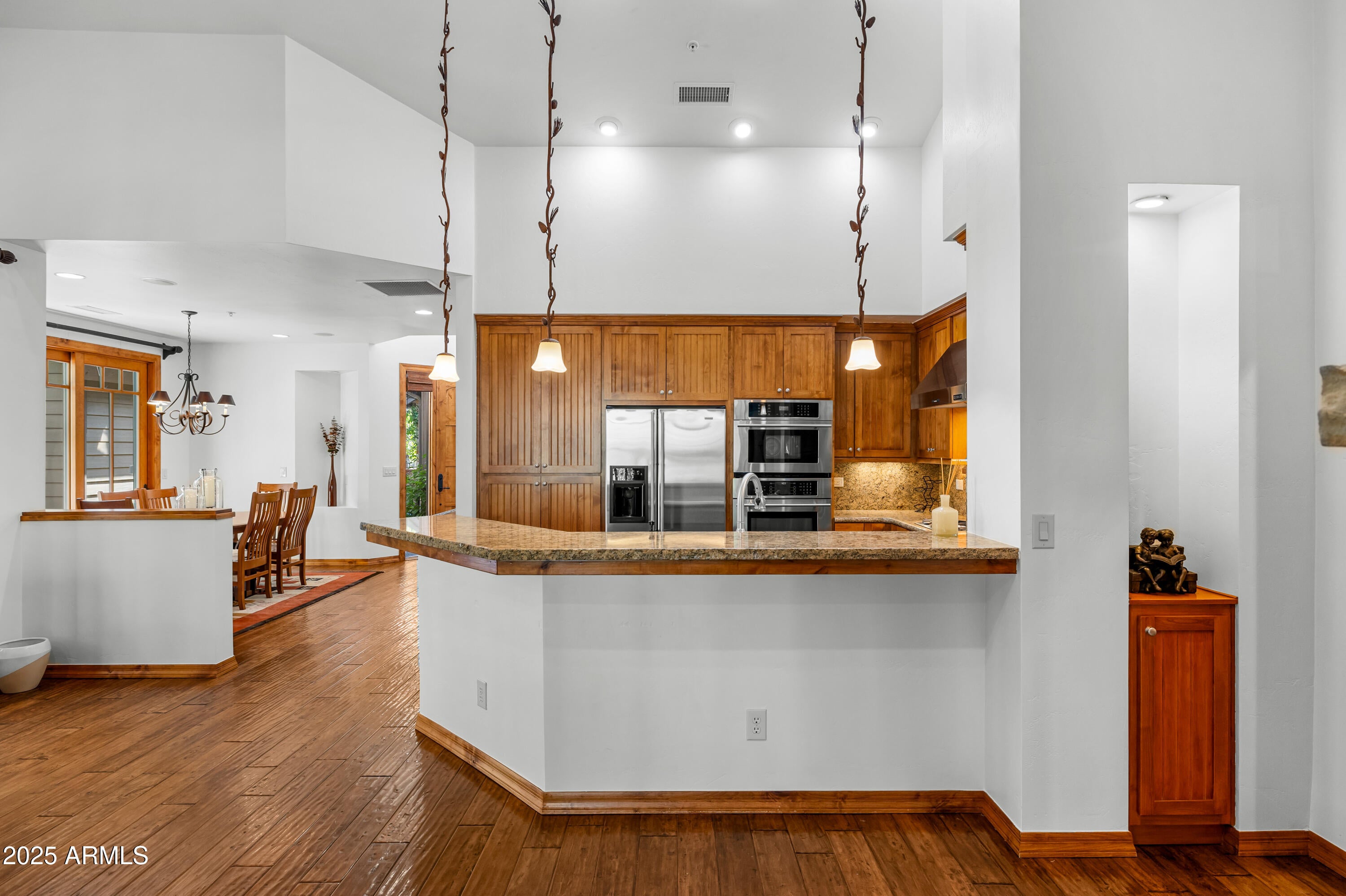 Flagstaff, Arizona, 86005, United States, 3 Bedrooms Bedrooms, ,3 BathroomsBathrooms,Residential,Active,1922736