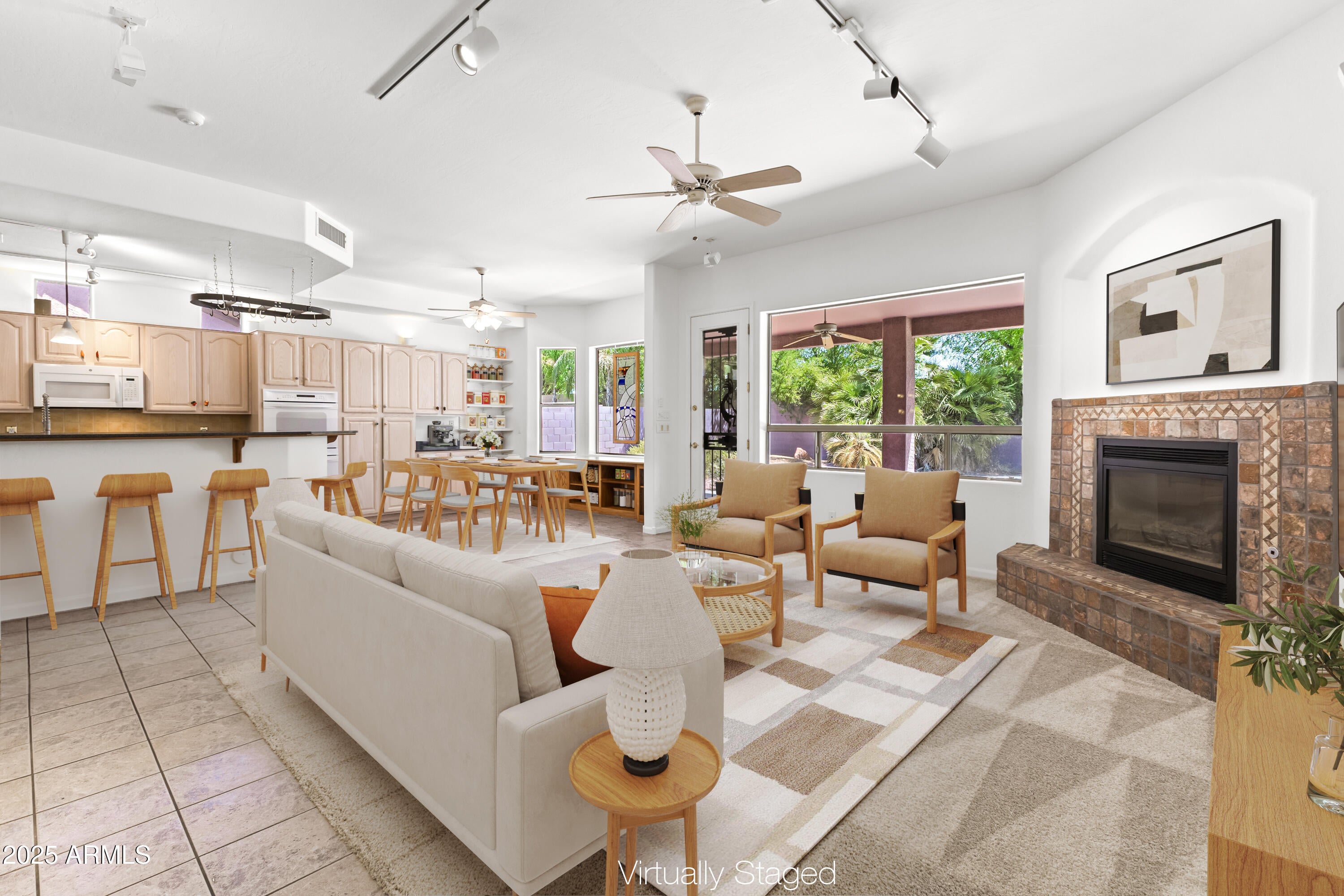 Scottsdale, Arizona, 85254, United States, 4 Bedrooms Bedrooms, ,3 BathroomsBathrooms,Residential,Active,1909908