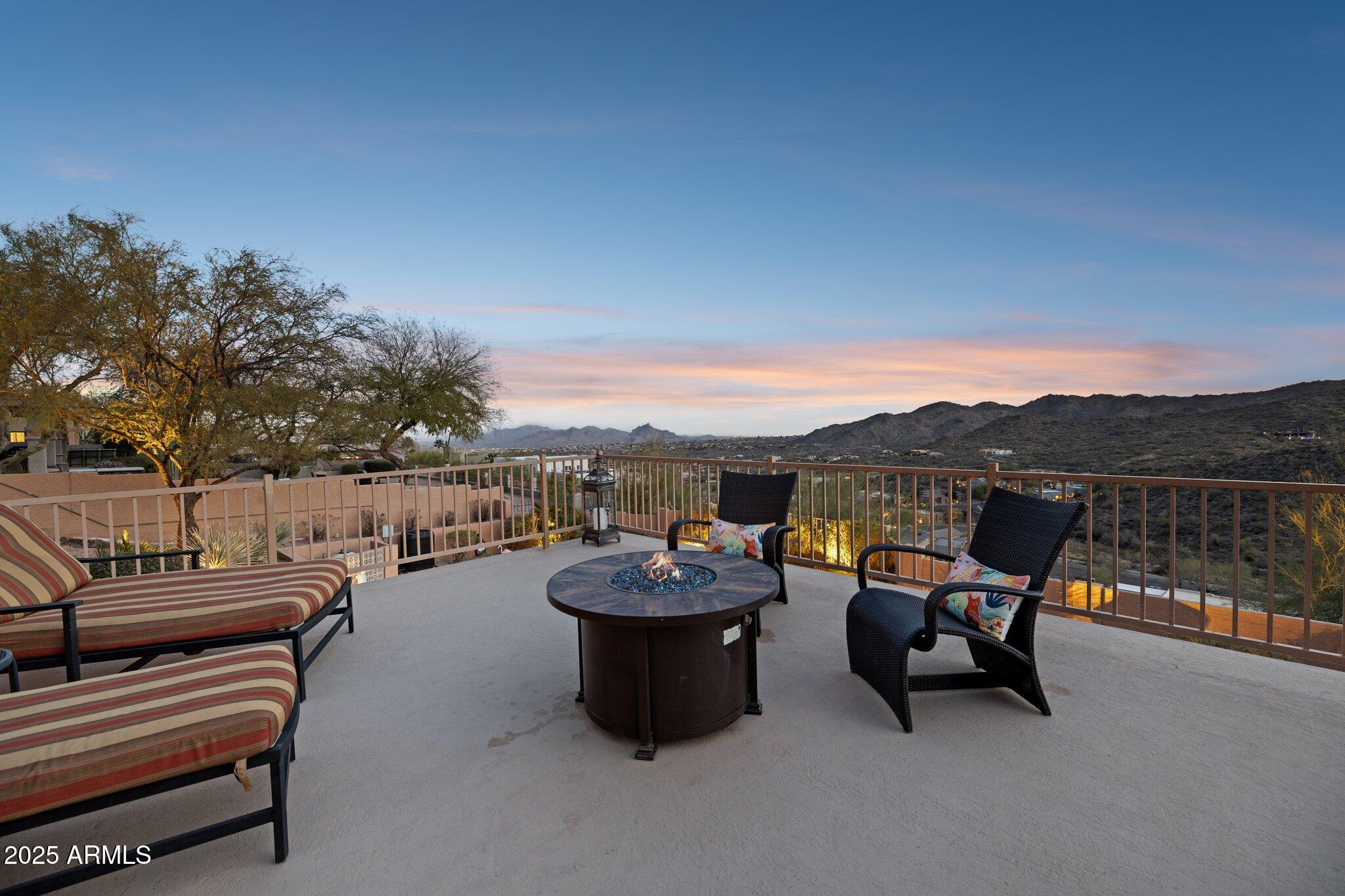 Fountain Hills, Arizona, 85268, United States, 4 Bedrooms Bedrooms, ,3 BathroomsBathrooms,Residential,Pending,1738501