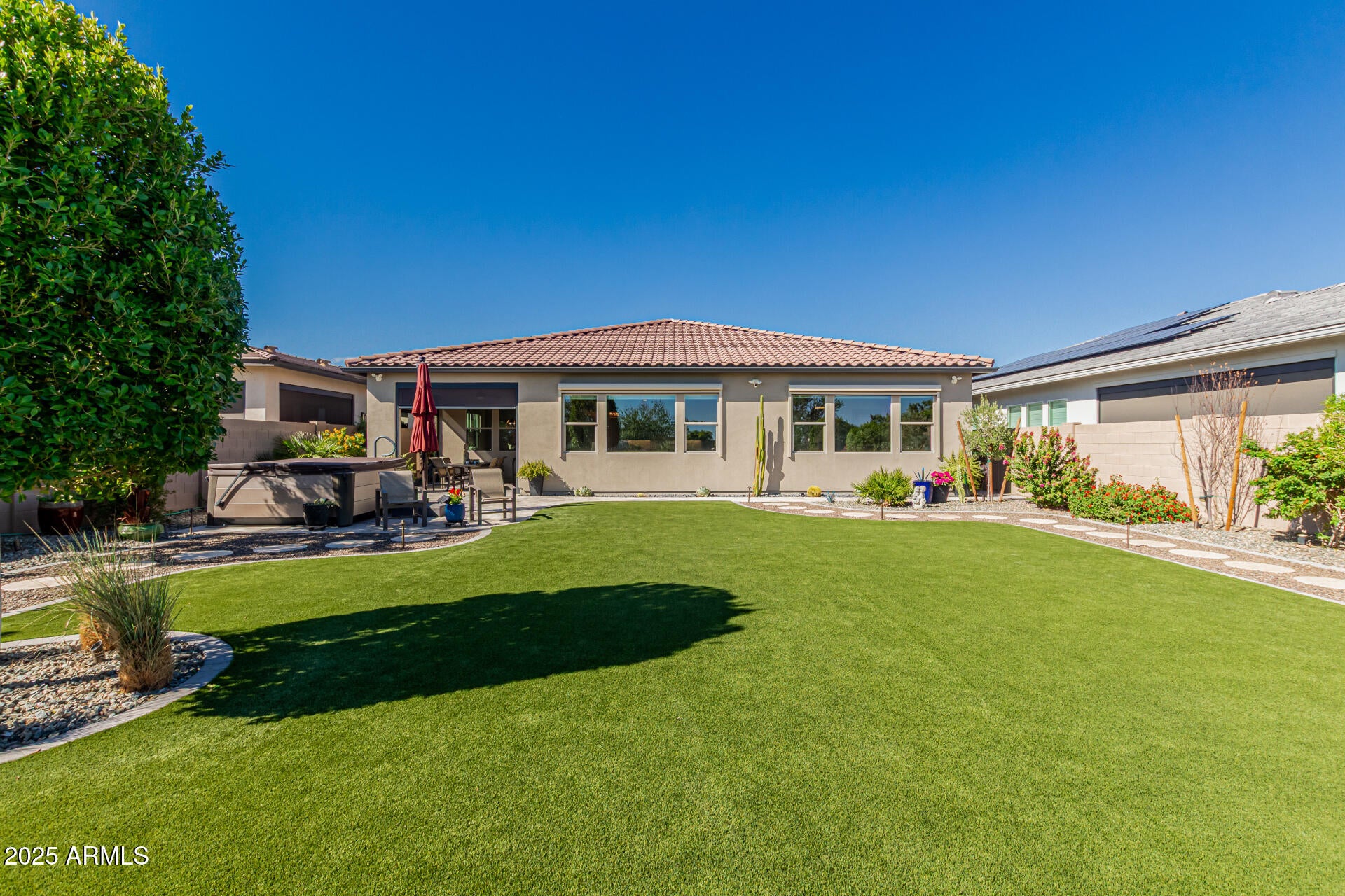 Surprise, Arizona, 85388, United States, 2 Bedrooms Bedrooms, ,3 BathroomsBathrooms,Residential,Active,1953981