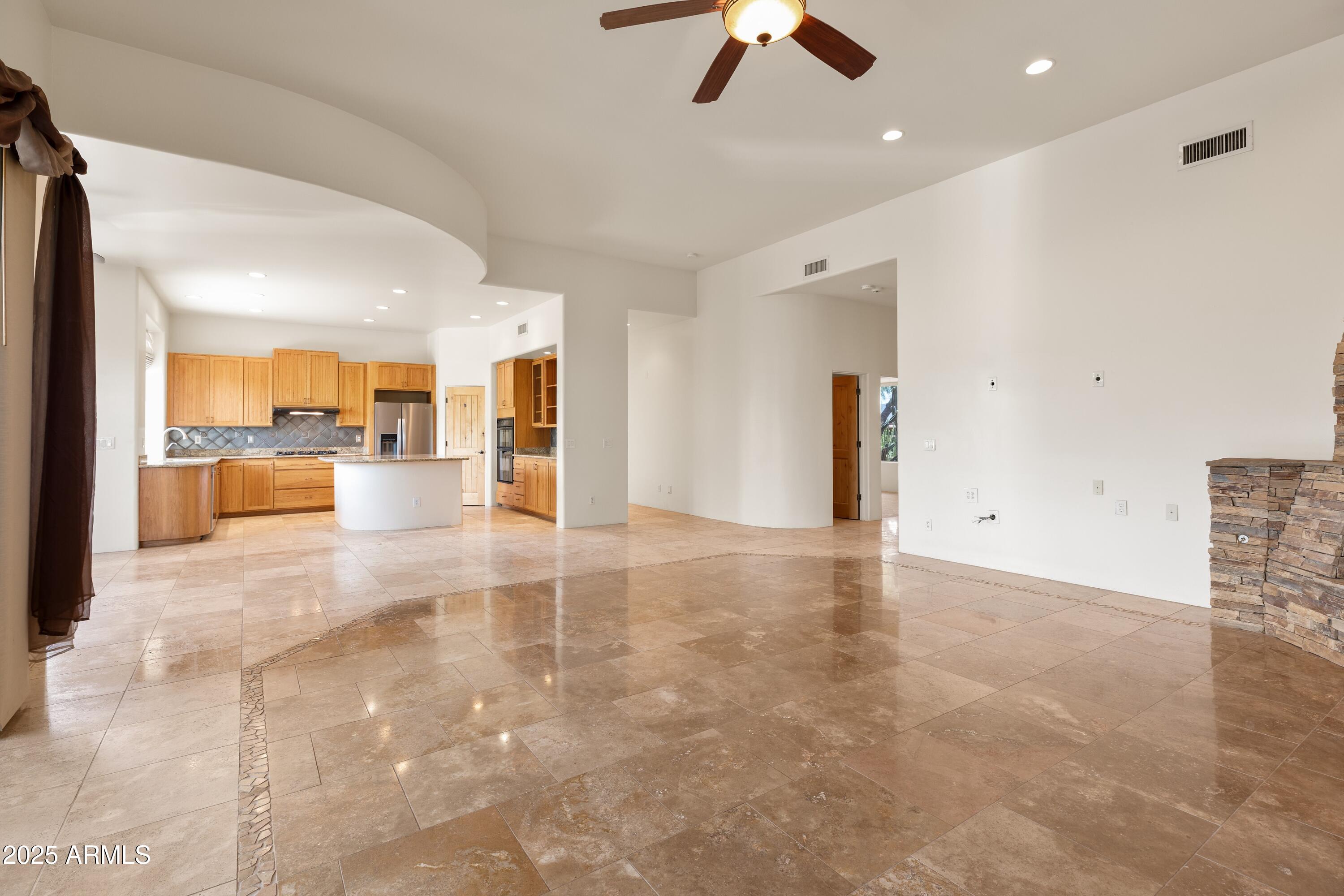 New River, Arizona, 85087, United States, 4 Bedrooms Bedrooms, ,3 BathroomsBathrooms,Residential,Active,1790921
