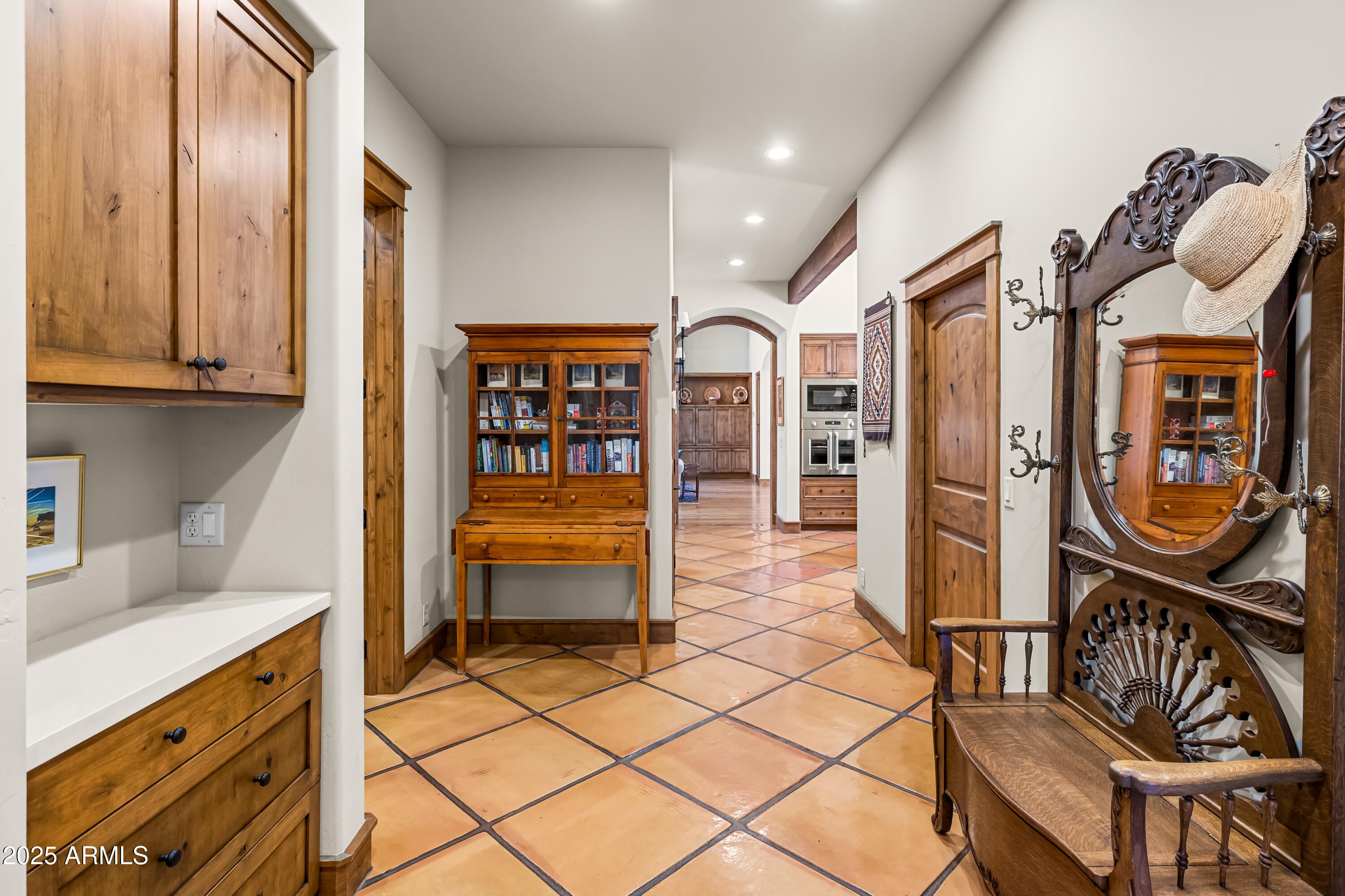 Flagstaff, Arizona, 86001, United States, 4 Bedrooms Bedrooms, ,4 BathroomsBathrooms,Residential,Active,2002671