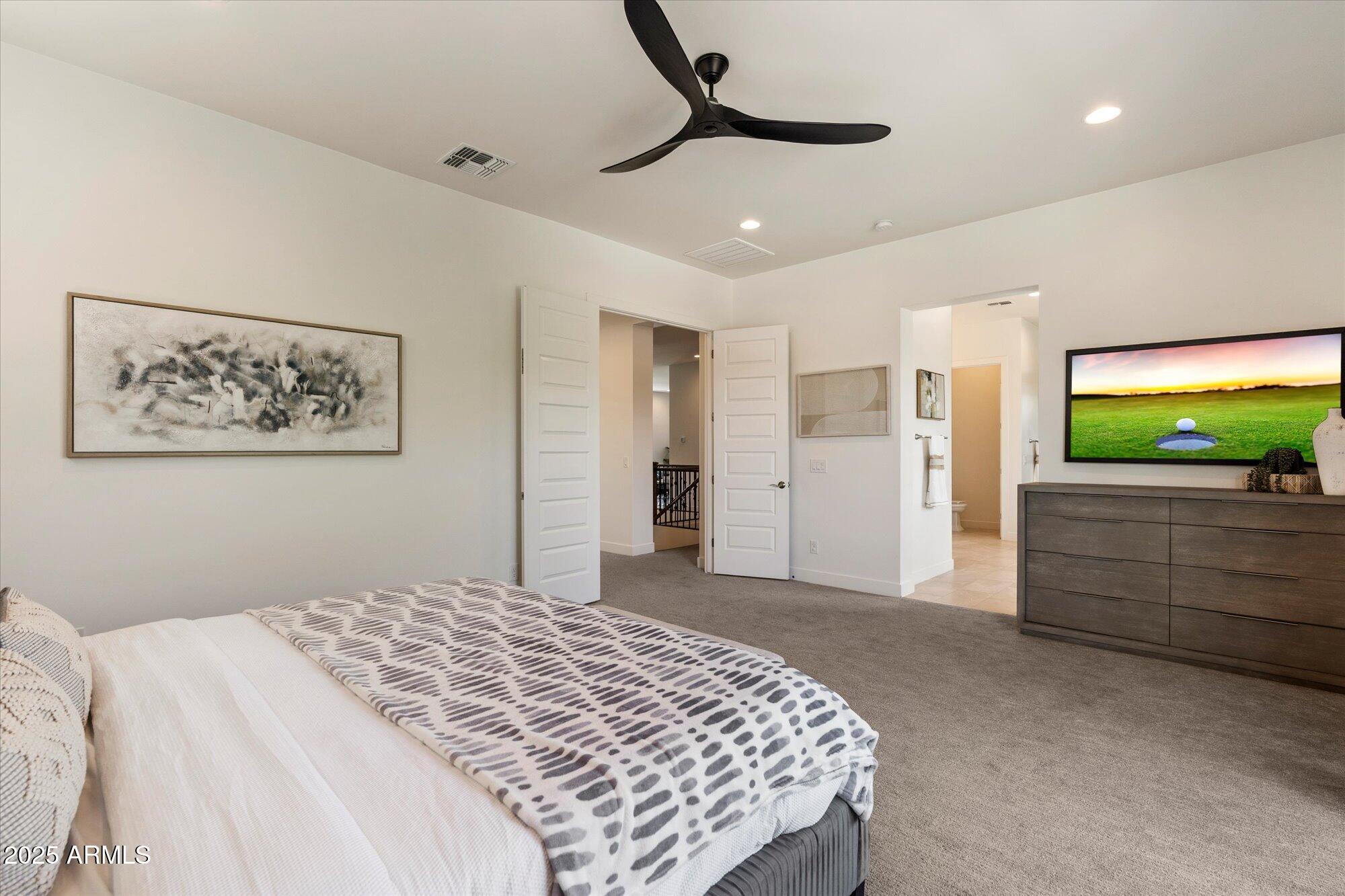 Phoenix, Arizona, 85021, United States, 4 Bedrooms Bedrooms, ,5 BathroomsBathrooms,Residential,Active,1929685