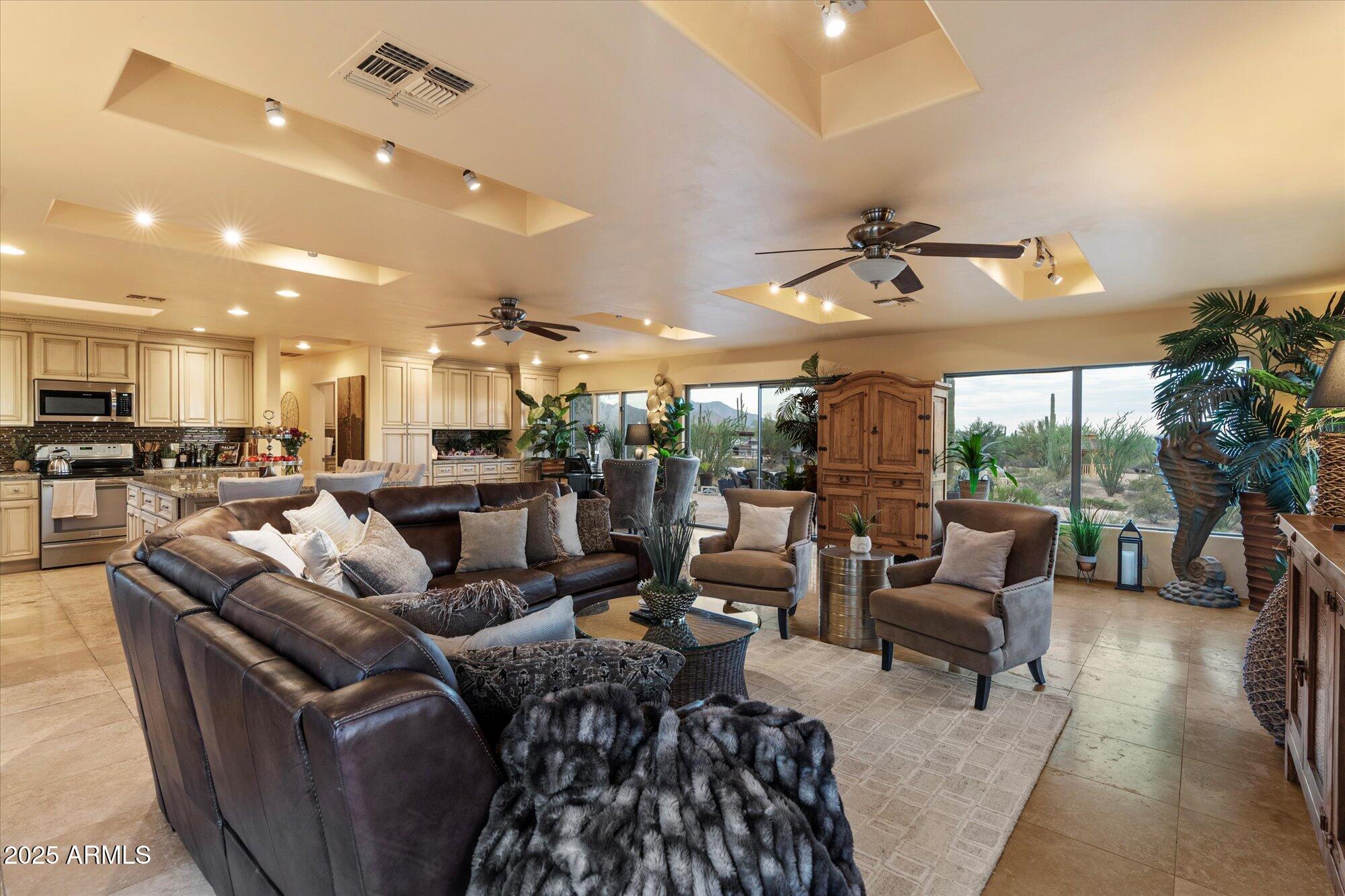 Scottsdale, Arizona, 85262, United States, 2 Bedrooms Bedrooms, ,2 BathroomsBathrooms,Residential,Active,1961913