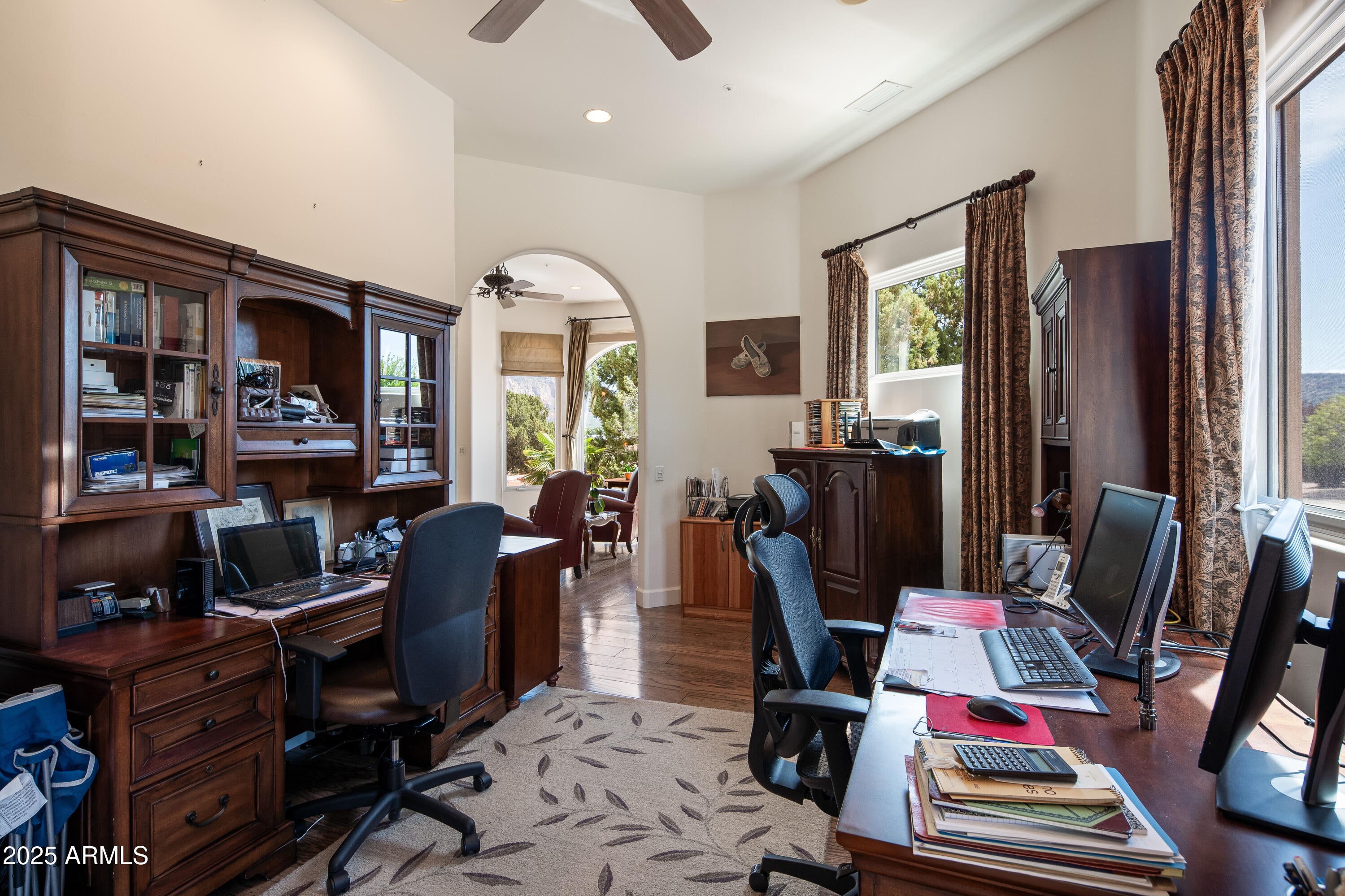 Sedona, Arizona, 86351, United States, 3 Bedrooms Bedrooms, ,3 BathroomsBathrooms,Residential,Active,1926904
