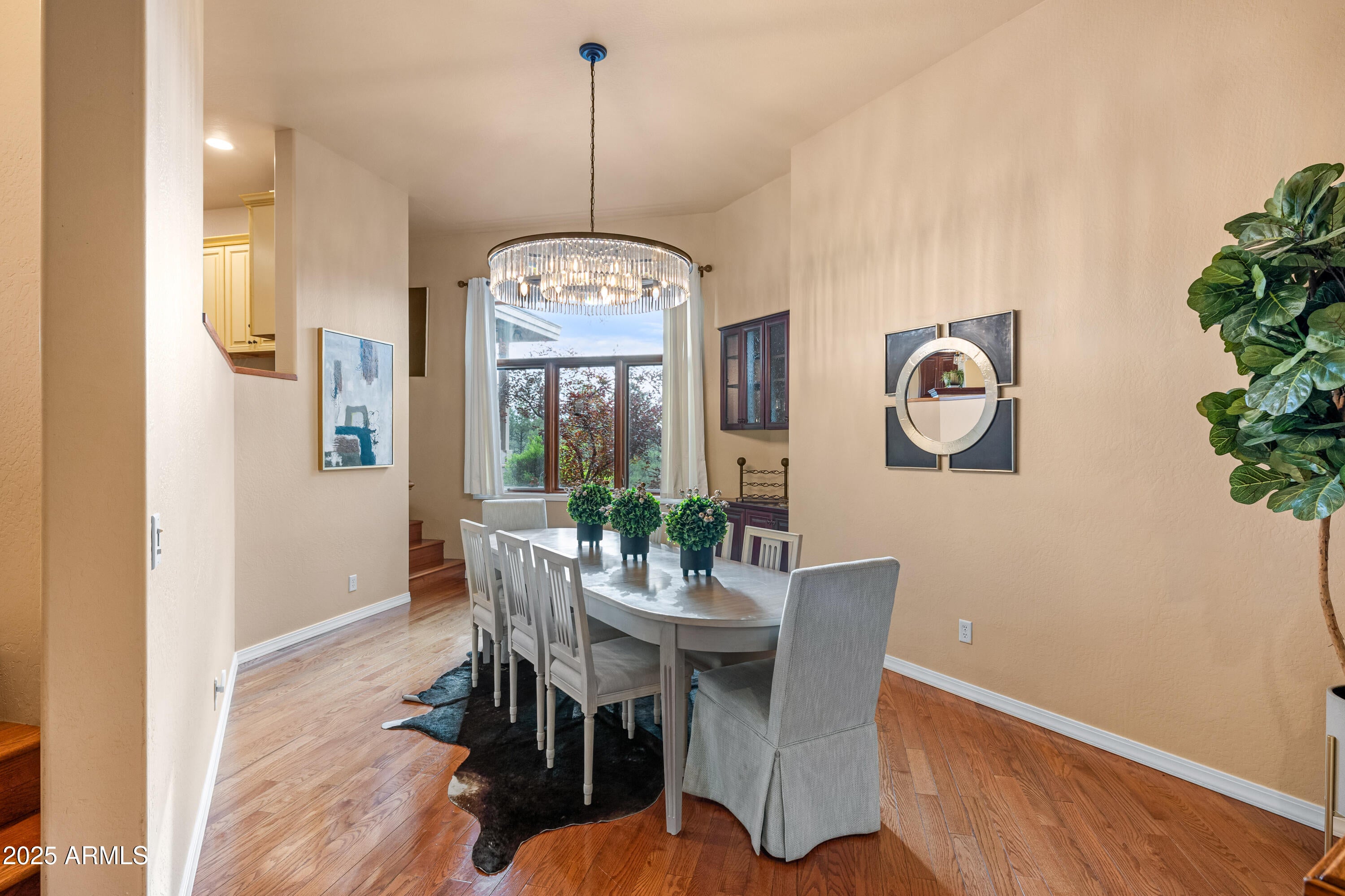 Flagstaff, Arizona, 86004, United States, 5 Bedrooms Bedrooms, ,5 BathroomsBathrooms,Residential,Active,1834471