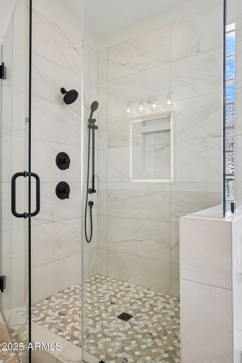 Glendale, Arizona, 85308, United States, 5 Bedrooms Bedrooms, ,4 BathroomsBathrooms,Residential,Active,1945319