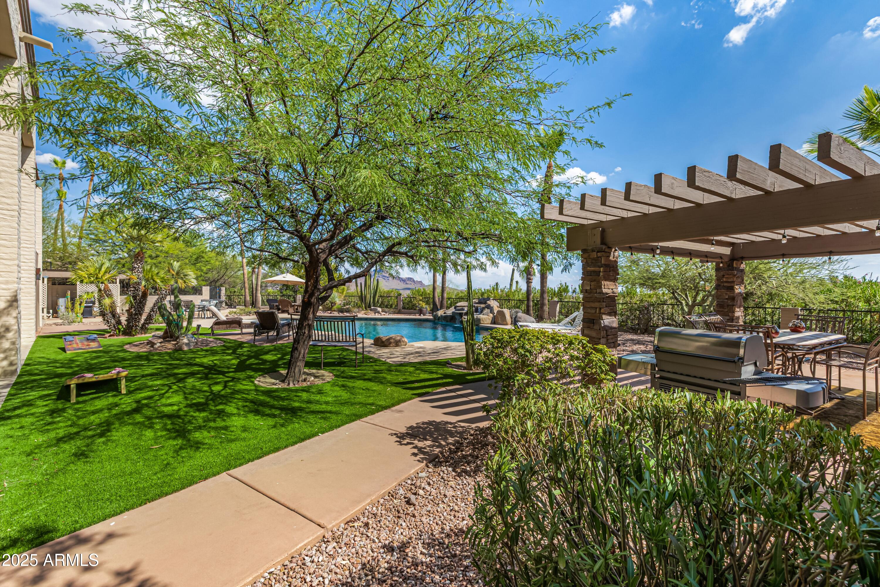 Fountain Hills, Arizona, 85268, United States, 5 Bedrooms Bedrooms, ,4 BathroomsBathrooms,Residential,Active,1988706