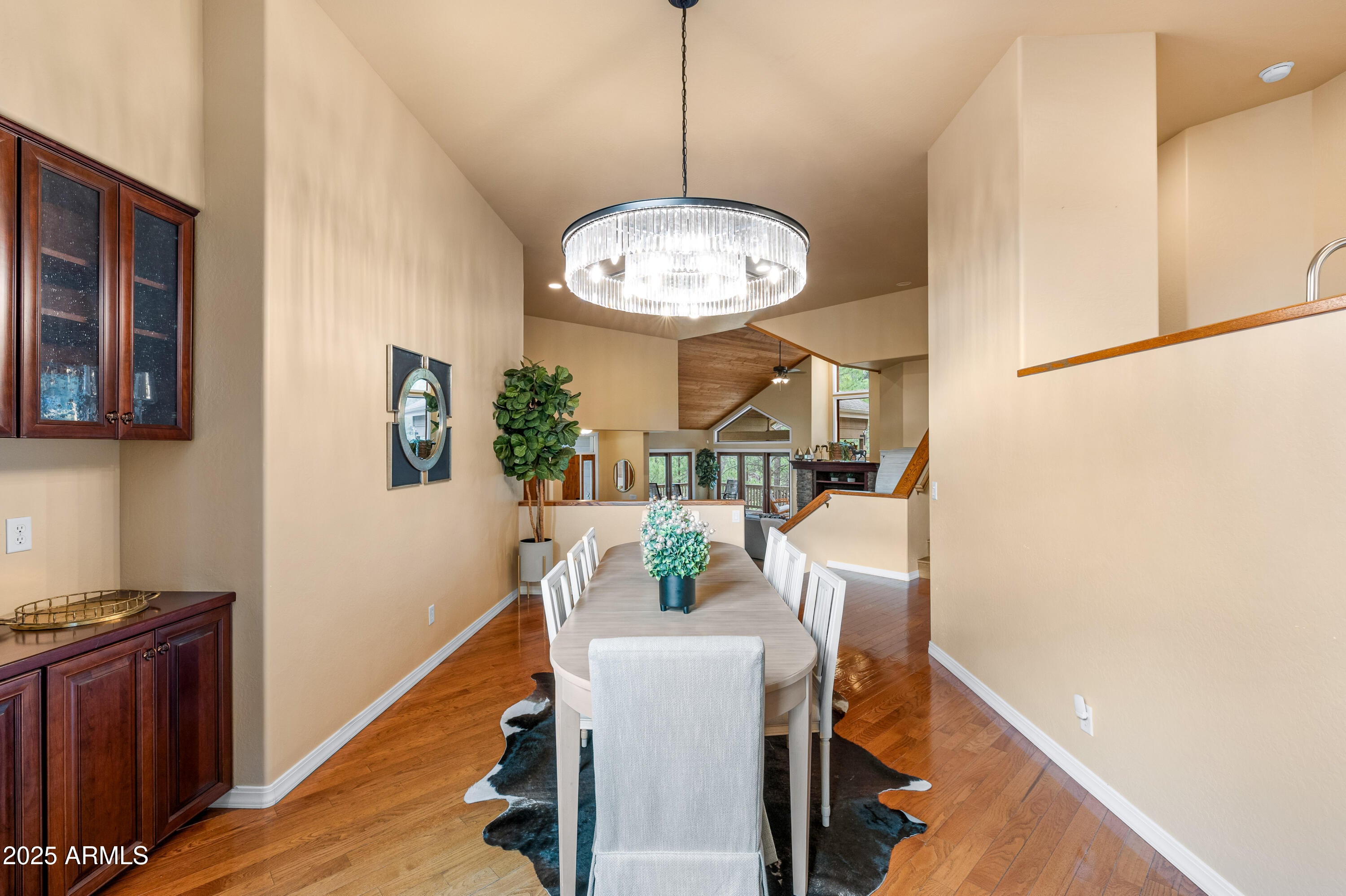 Flagstaff, Arizona, 86004, United States, 5 Bedrooms Bedrooms, ,5 BathroomsBathrooms,Residential,Active,1834471