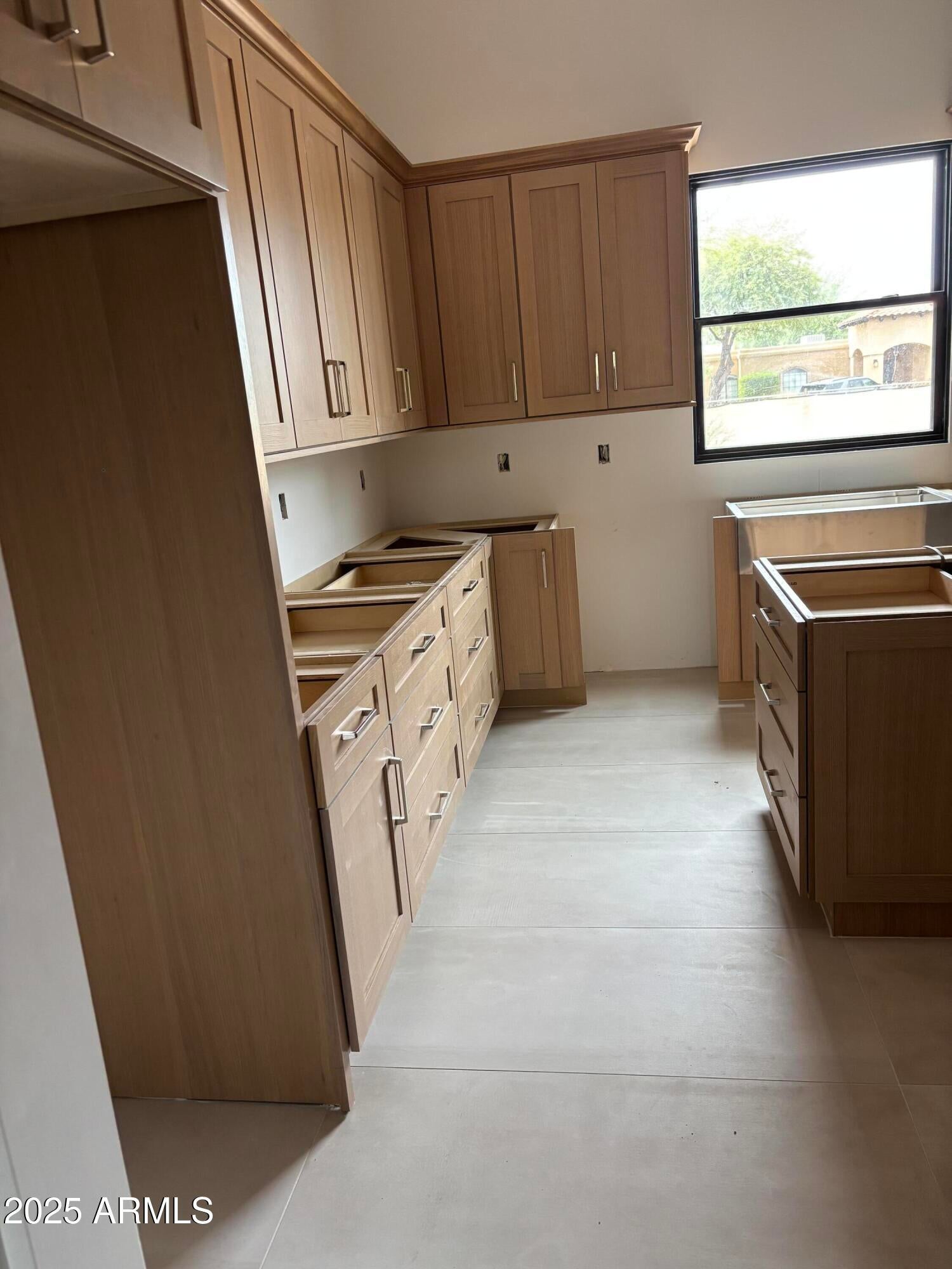 Paradise Valley, Arizona, 85253, United States, 6 Bedrooms Bedrooms, ,7 BathroomsBathrooms,Residential,Active,1863538