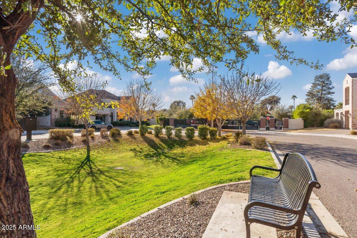 Phoenix, Arizona, 85021, United States, 4 Bedrooms Bedrooms, ,5 BathroomsBathrooms,Residential,Active,1929685