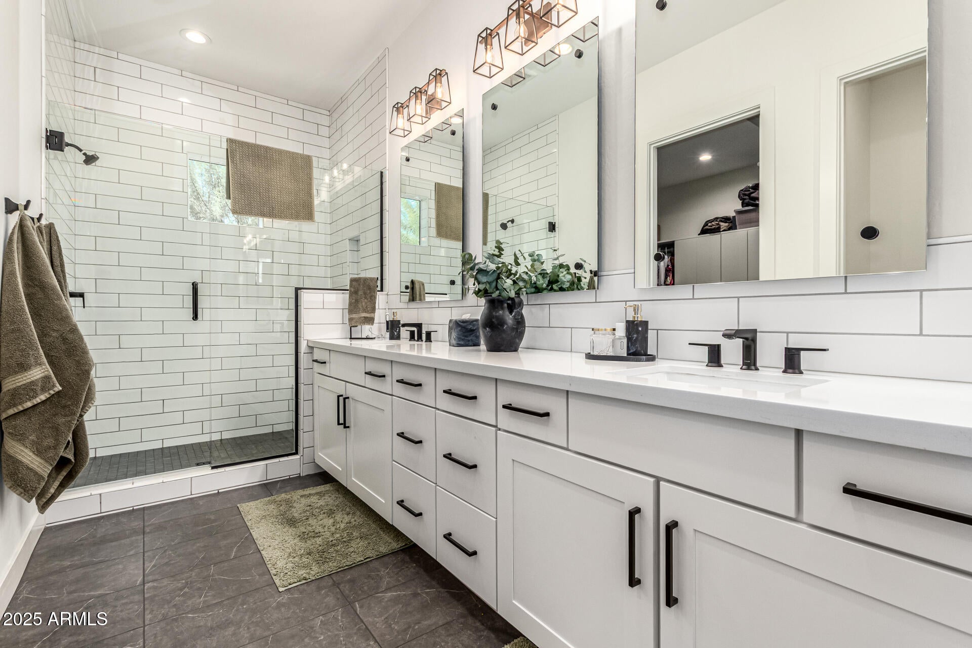 Surprise, Arizona, 85388, United States, 3 Bedrooms Bedrooms, ,4 BathroomsBathrooms,Residential,Active,1987264