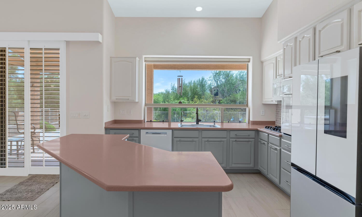 Scottsdale, Arizona, 85266, United States, 3 Bedrooms Bedrooms, ,2 BathroomsBathrooms,Residential,Active,1960122