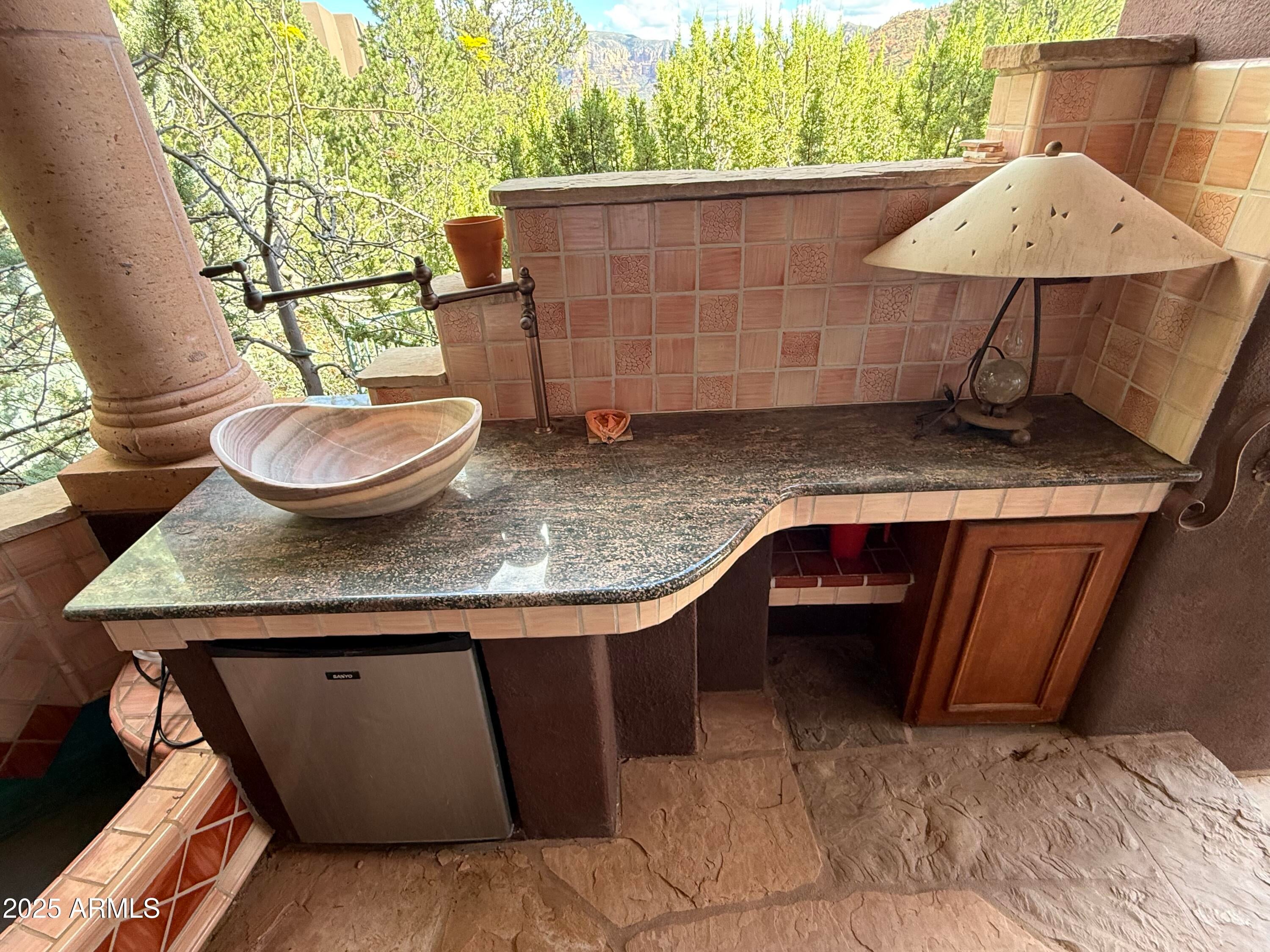 Sedona, Arizona, 86336, United States, 3 Bedrooms Bedrooms, ,3 BathroomsBathrooms,Residential,Active,1944285