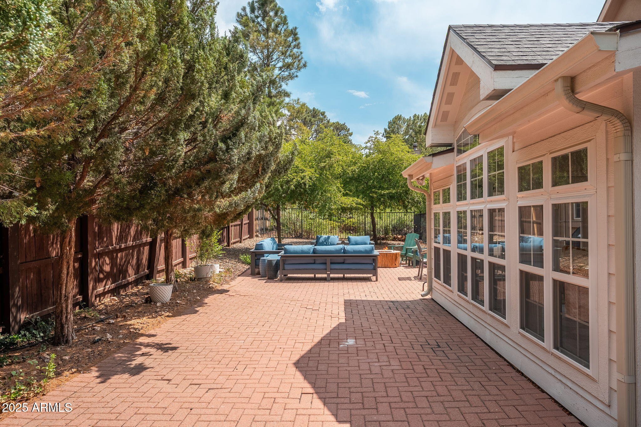 Flagstaff, Arizona, 86004, United States, 5 Bedrooms Bedrooms, ,4 BathroomsBathrooms,Residential,Active,1894165