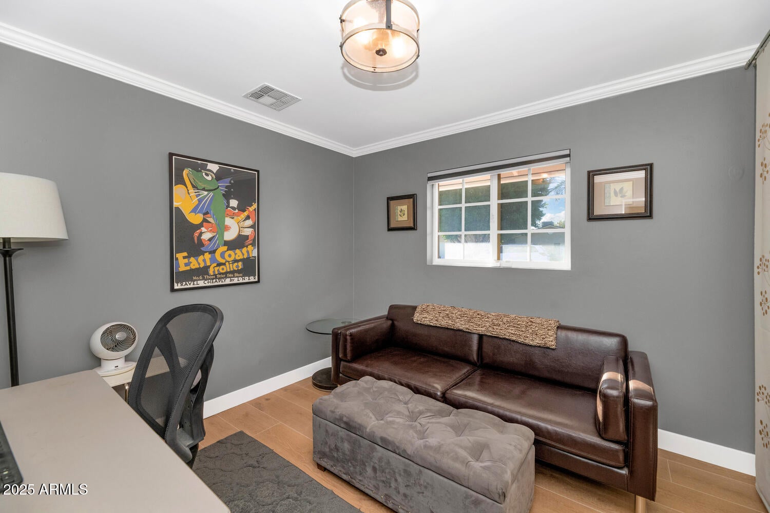 Phoenix, Arizona, 85018, United States, 4 Bedrooms Bedrooms, ,3 BathroomsBathrooms,Residential,Active,1990035