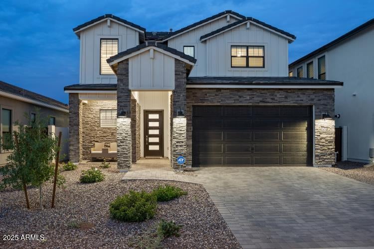 Scottsdale, Arizona, 85254, United States, 4 Bedrooms Bedrooms, ,3 BathroomsBathrooms,Residential,Active,1900172