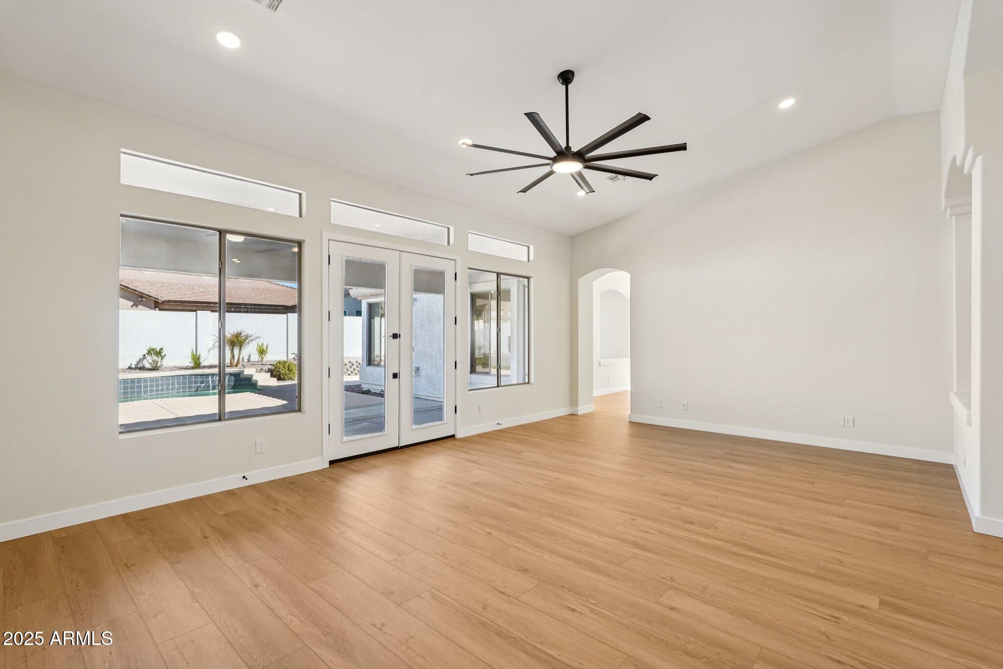 Glendale, Arizona, 85308, United States, 5 Bedrooms Bedrooms, ,4 BathroomsBathrooms,Residential,Active,1945319