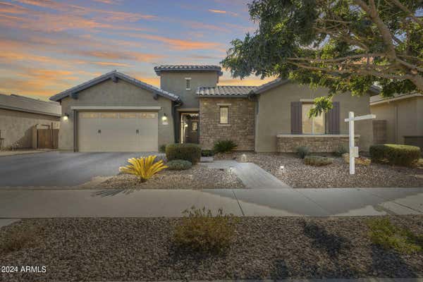 19976 S MESQUITE DR, QUEEN CREEK, AZ 85142 - Image 1