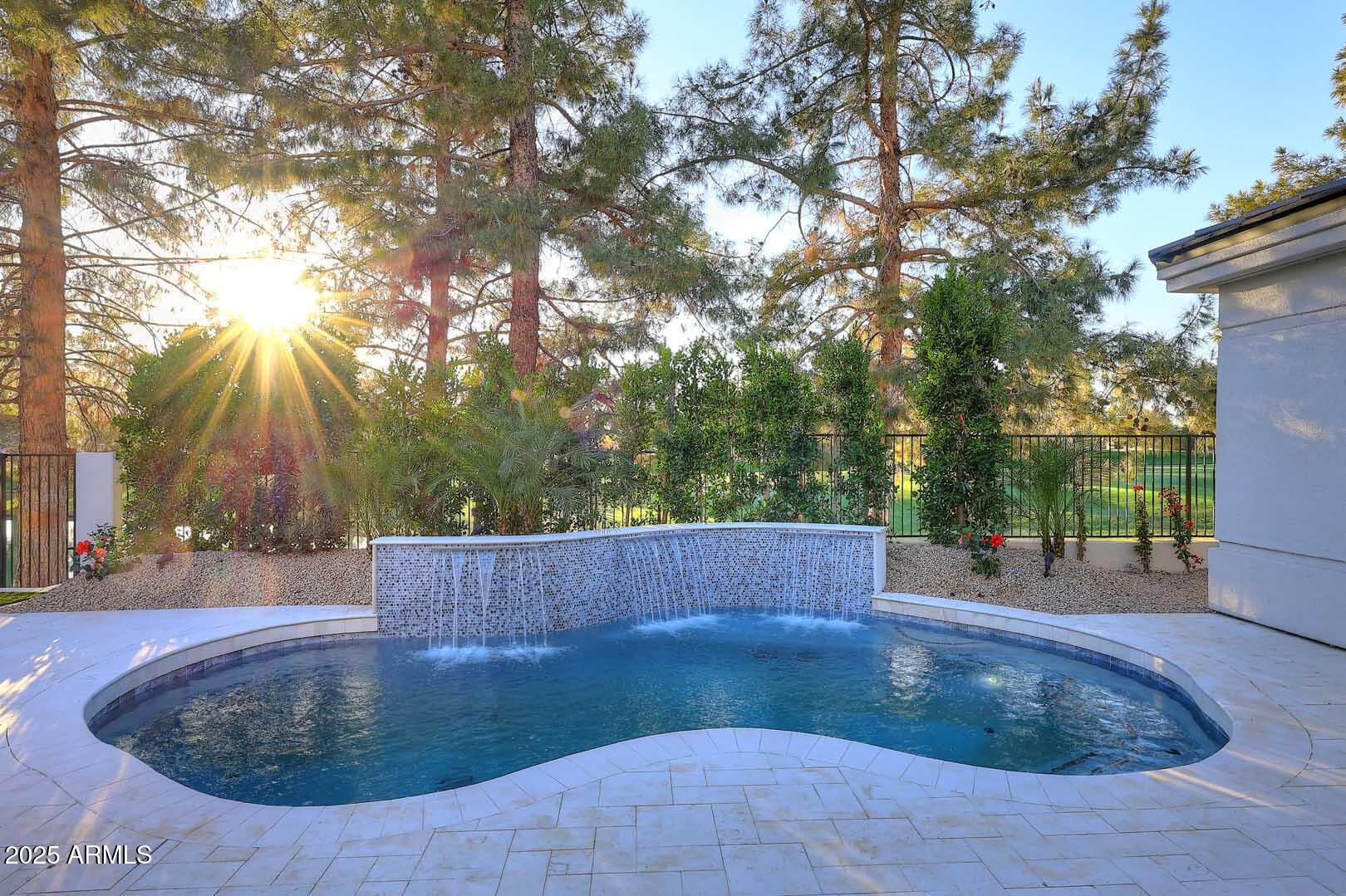 Scottsdale, Arizona, 85260, United States, 3 Bedrooms Bedrooms, ,3 BathroomsBathrooms,Residential,Active,1944086
