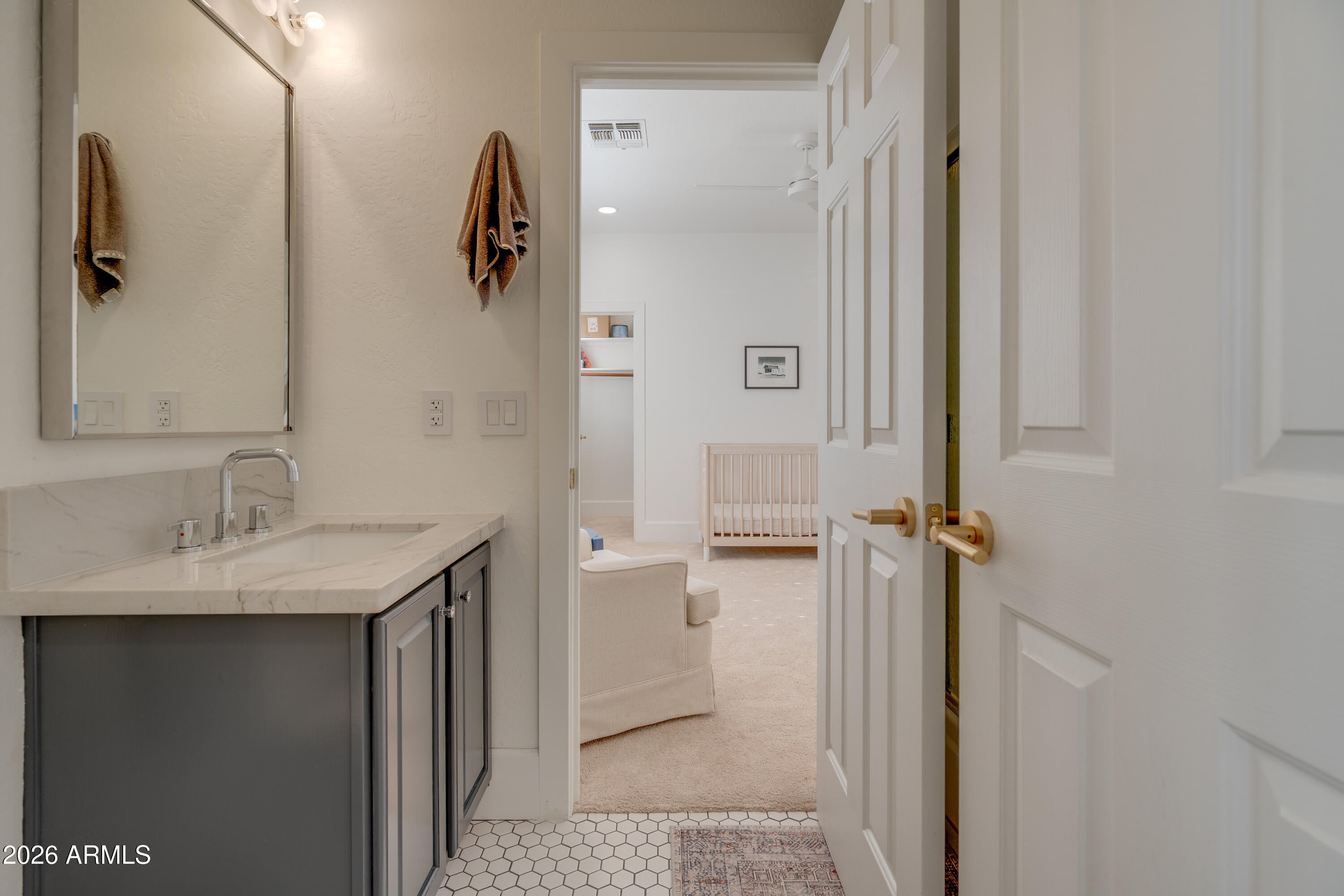 Gilbert, Arizona, 85234, United States, 6 Bedrooms Bedrooms, ,5 BathroomsBathrooms,Residential,Active,2013405