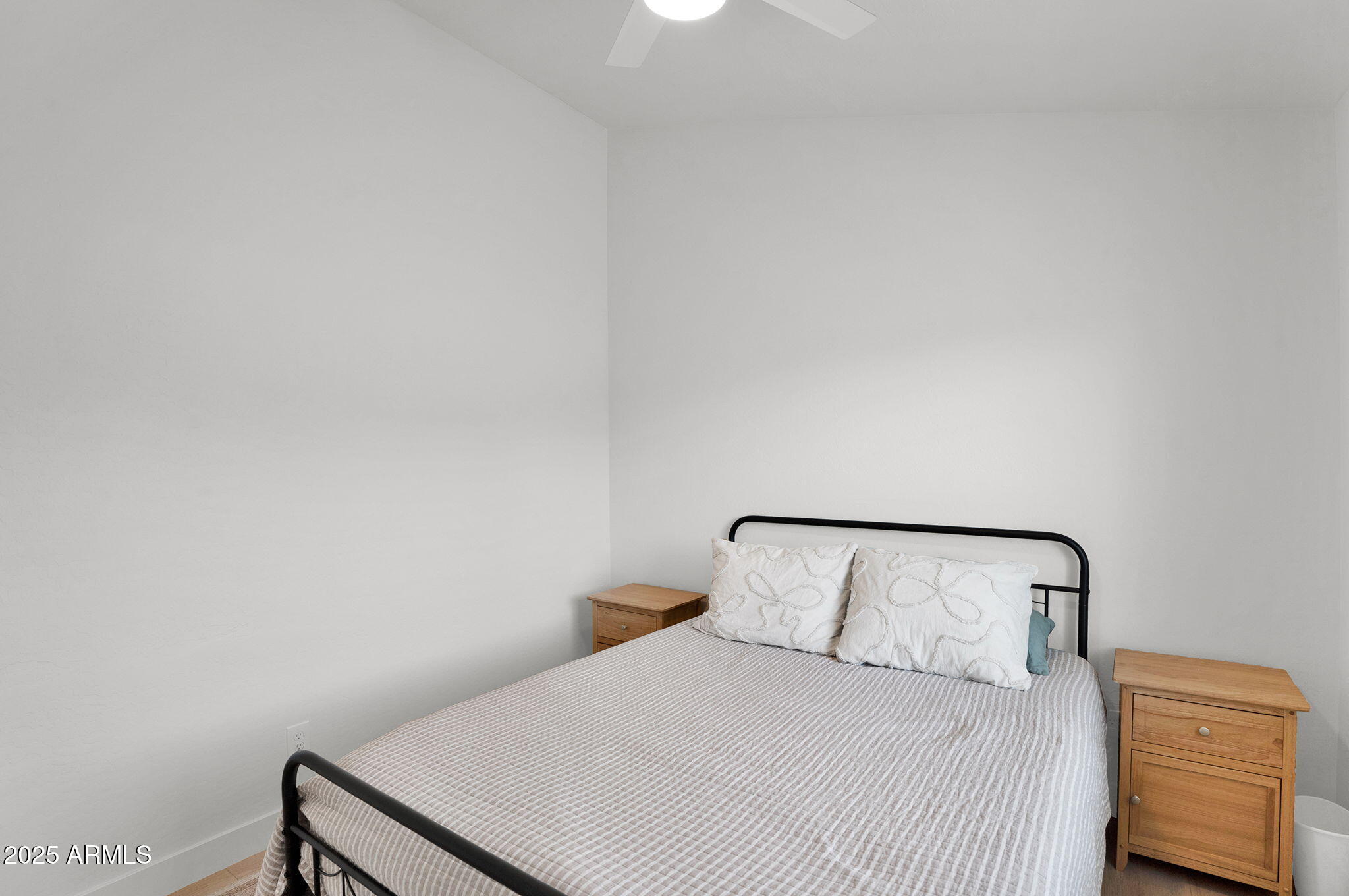 Gilbert, Arizona, 85298, United States, 5 Bedrooms Bedrooms, ,3 BathroomsBathrooms,Residential,Pending,2006857