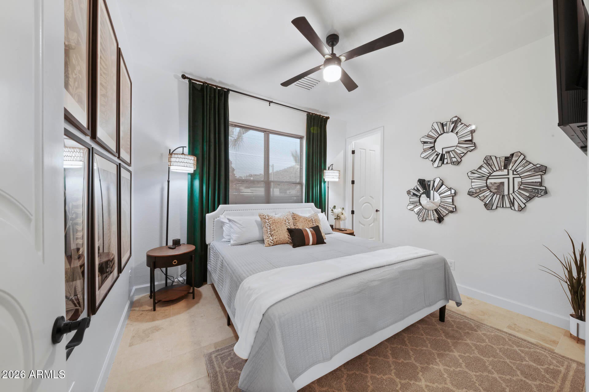 Glendale, Arizona, 85308, United States, 5 Bedrooms Bedrooms, ,4 BathroomsBathrooms,Residential,Active,2009862