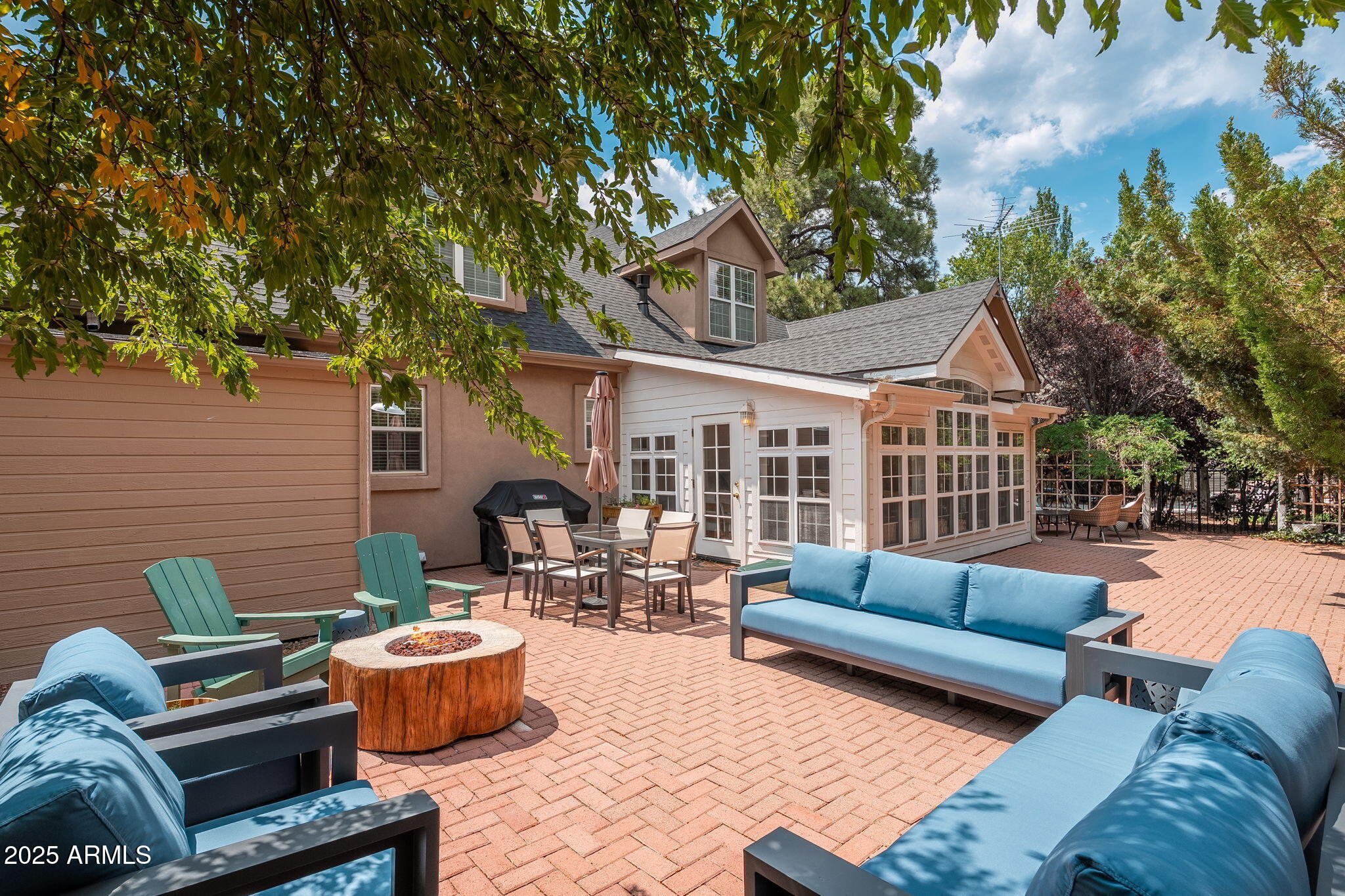 Flagstaff, Arizona, 86004, United States, 5 Bedrooms Bedrooms, ,4 BathroomsBathrooms,Residential,Active,1894165