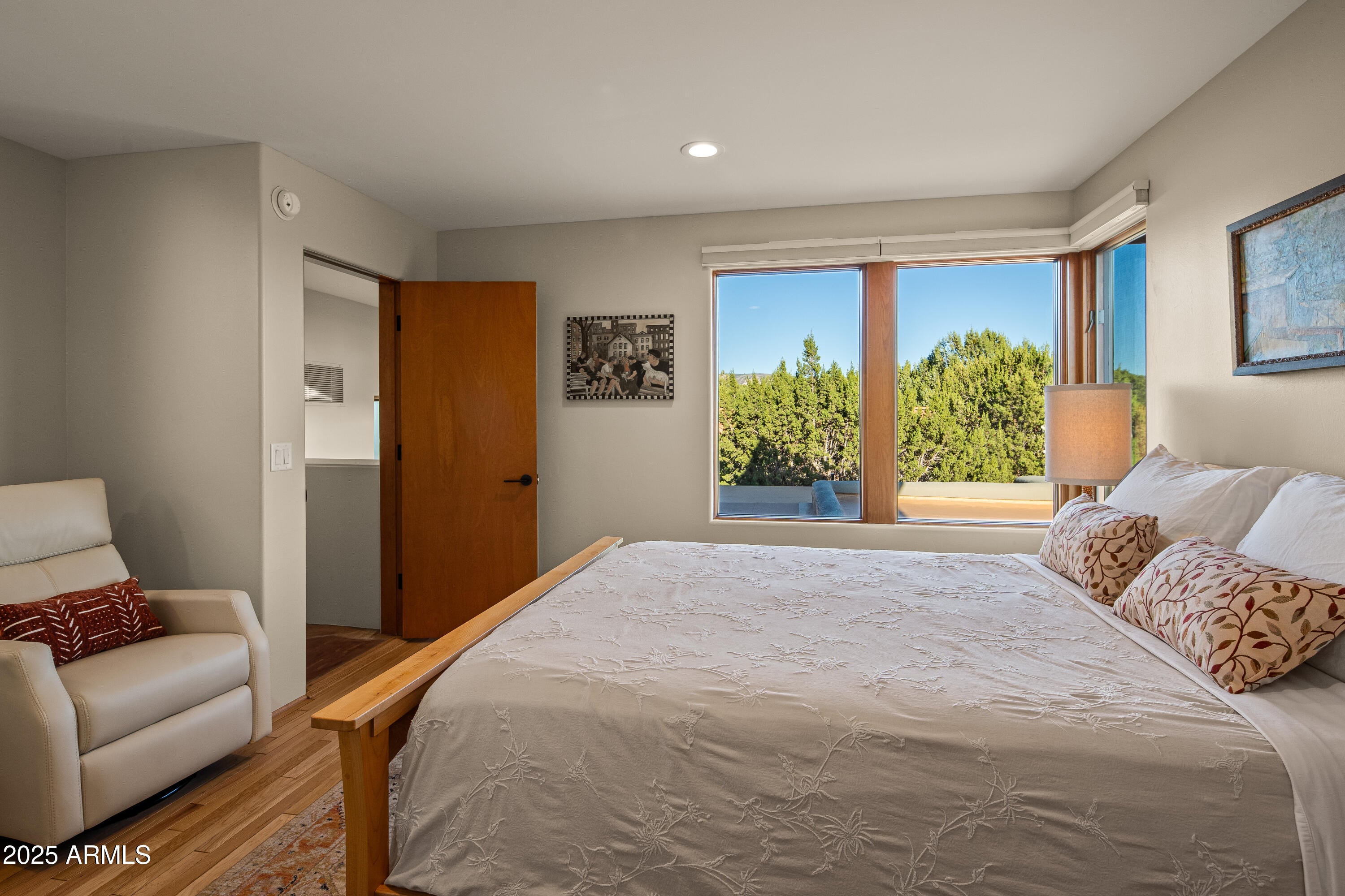 Sedona, Arizona, 86336, United States, 3 Bedrooms Bedrooms, ,4 BathroomsBathrooms,Residential,Active,1946525