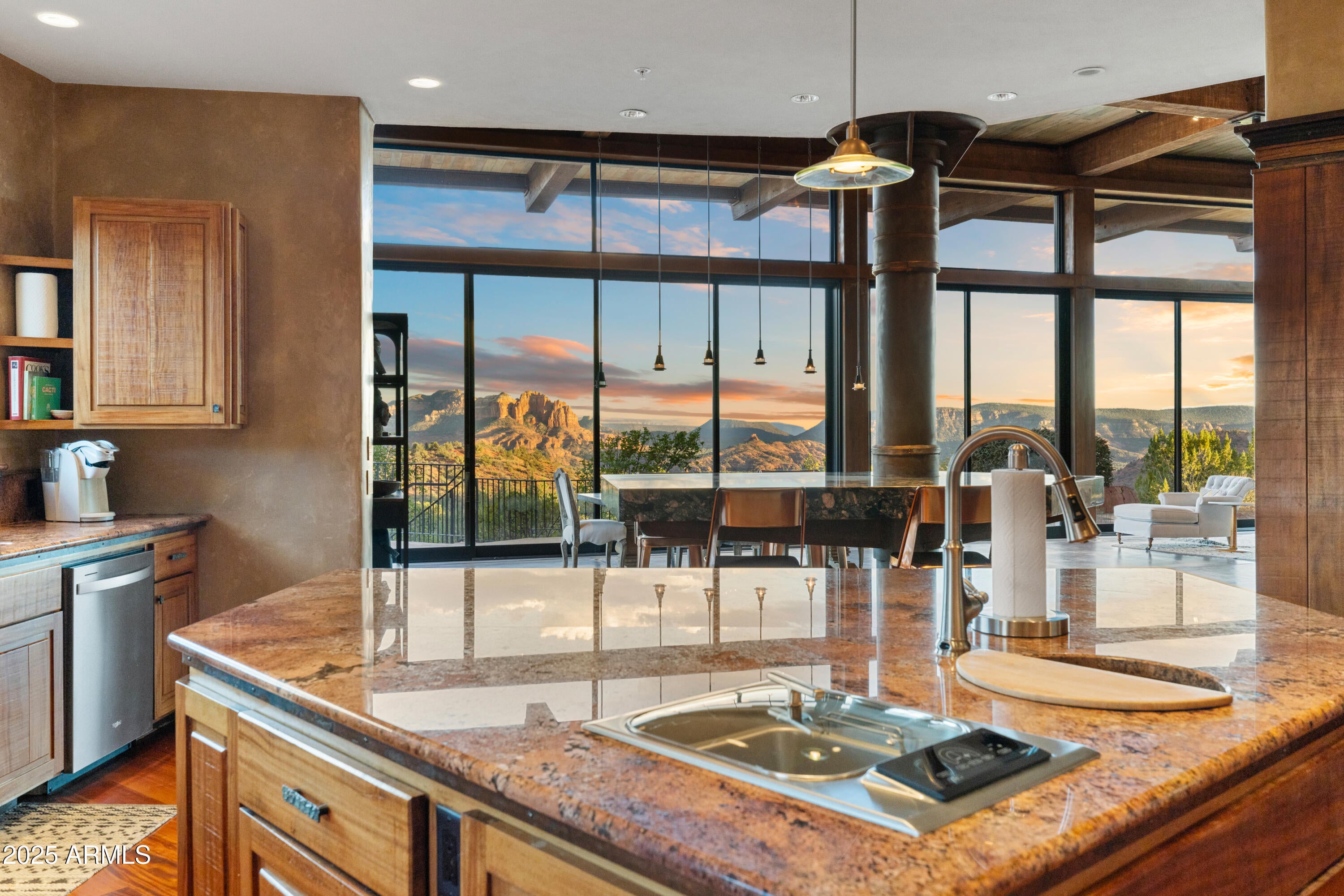 Sedona, Arizona, 86336, United States, 3 Bedrooms Bedrooms, ,6 BathroomsBathrooms,Residential,Active,1944279