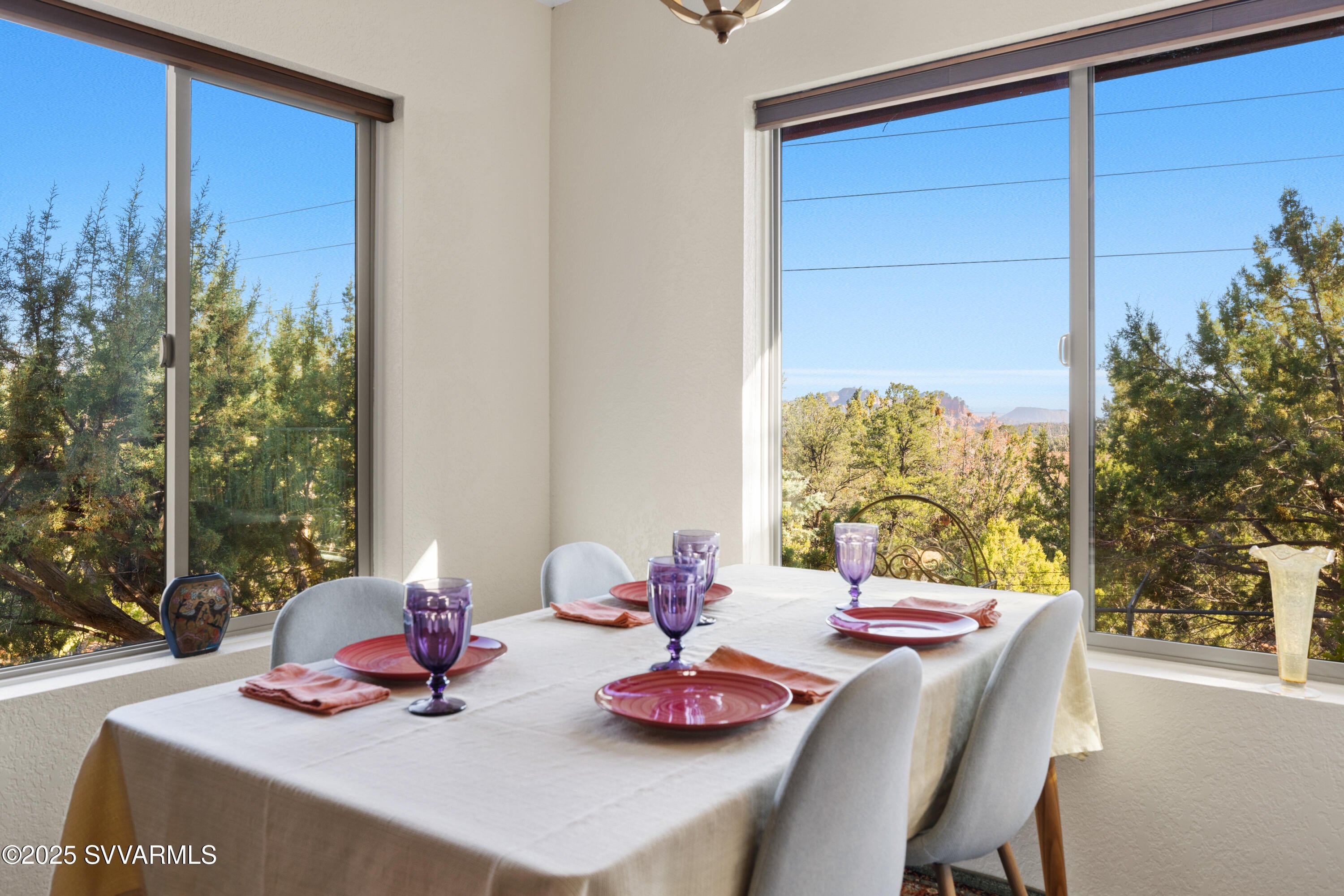 Sedona, Arizona, 86336, United States, 3 Bedrooms Bedrooms, ,4 BathroomsBathrooms,Residential,Active,1964482