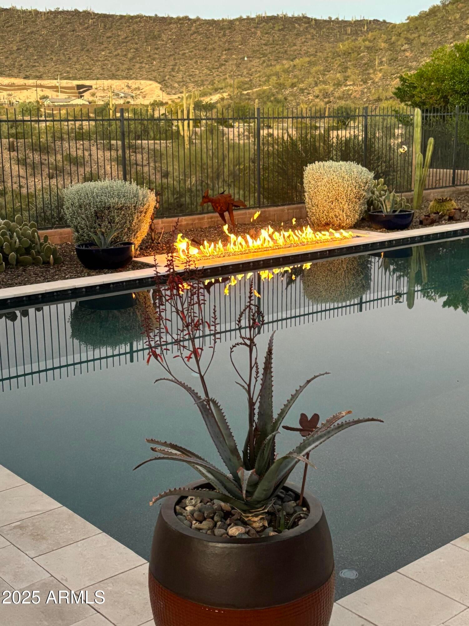 Peoria, Arizona, 85383, United States, 3 Bedrooms Bedrooms, ,4 BathroomsBathrooms,Residential,Active,2007344