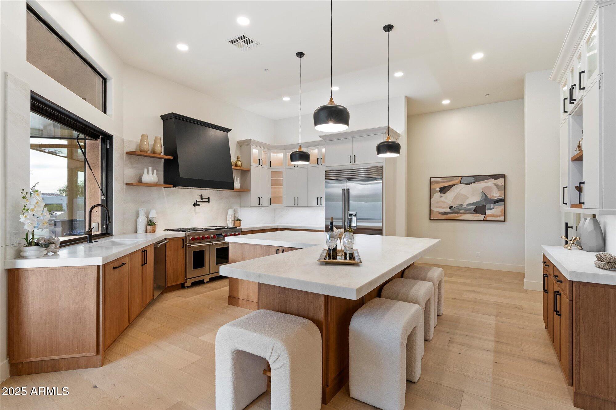 Scottsdale, Arizona, 85259, United States, 5 Bedrooms Bedrooms, ,5 BathroomsBathrooms,Residential,Active,1945499